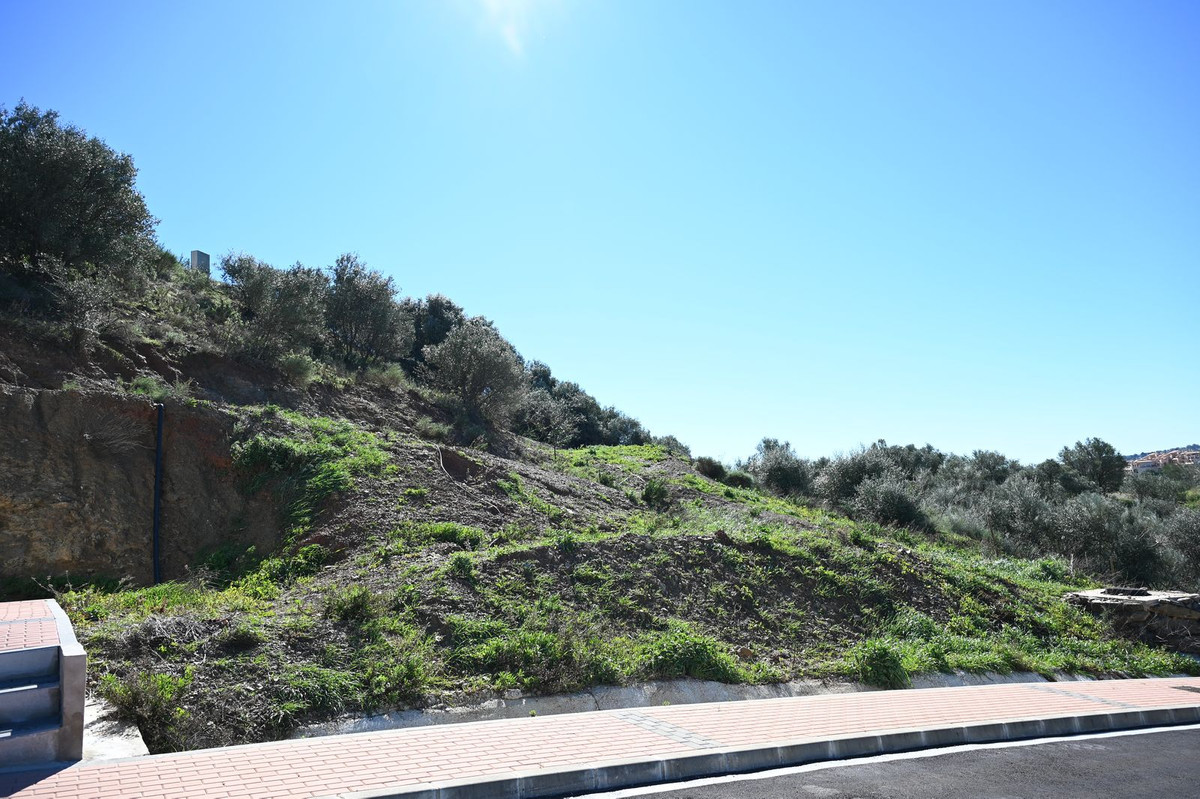 585 m² Plot in Mijas - Photo 3