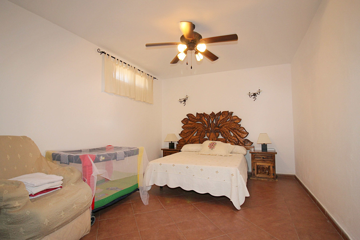 6 Bedroom Country house in Monda - Foto 29