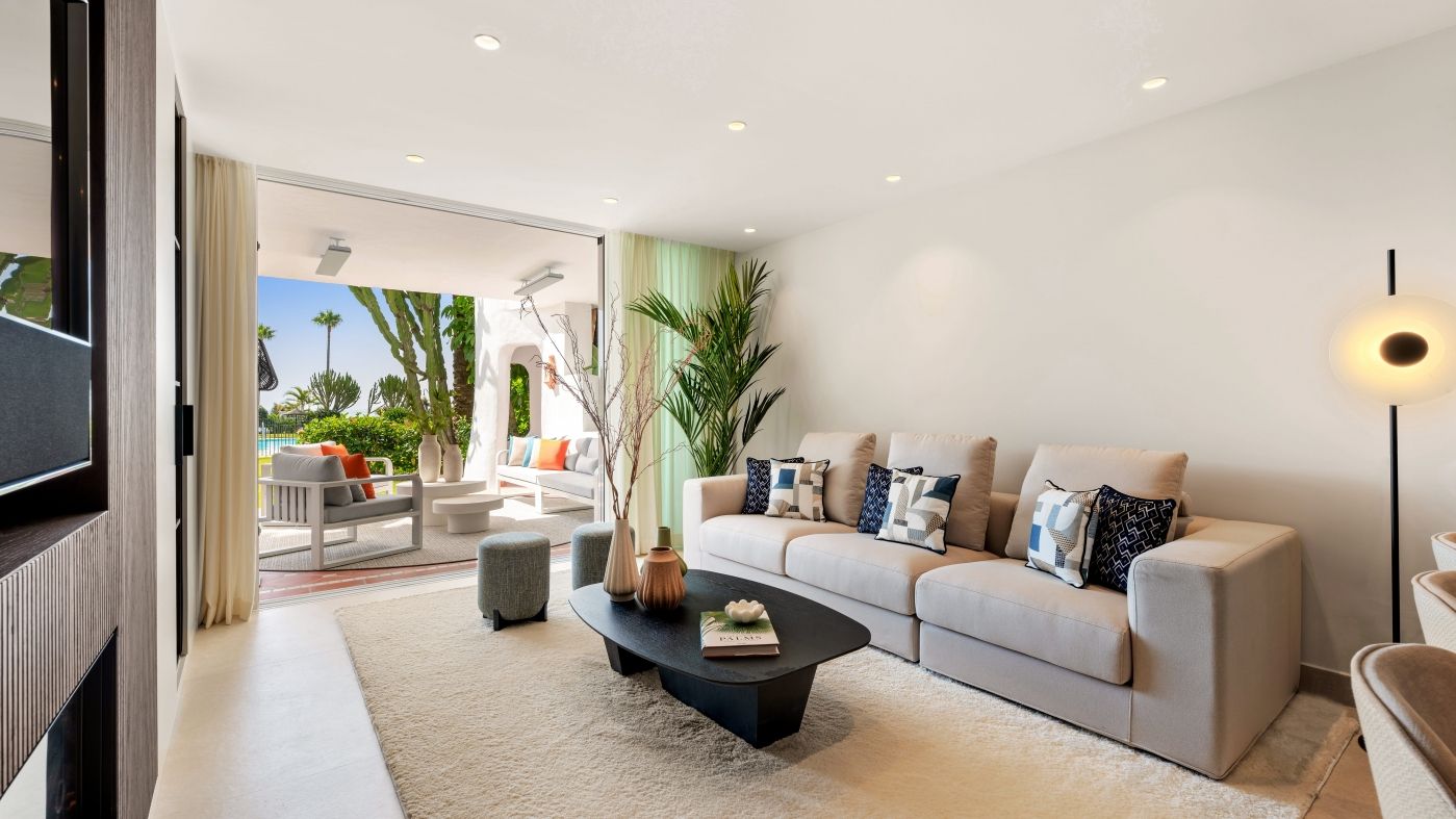 3 Bedroom Apartment in Estepona - Photo 4