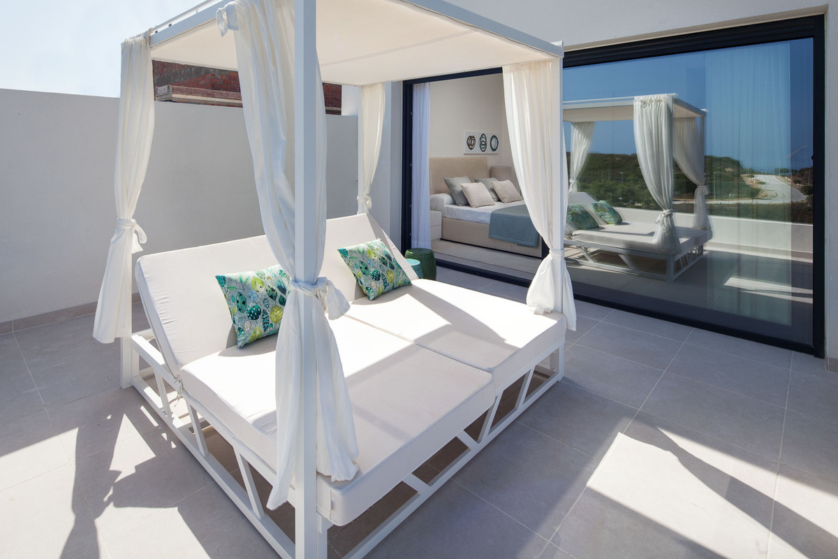 4 Bedroom Villa in Casares - Photo 23