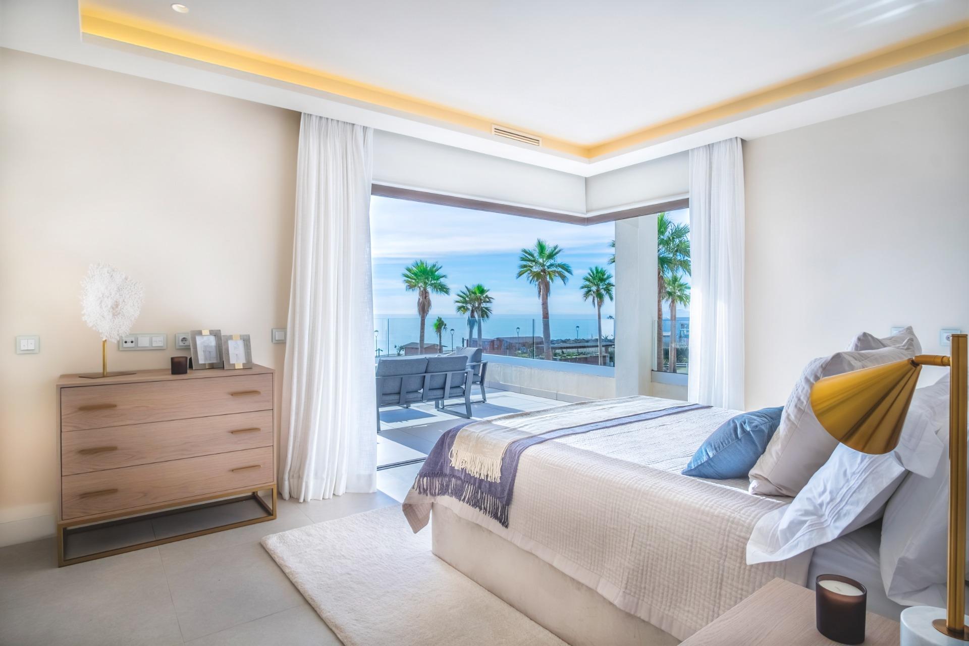 4 Bedroom Villa in Estepona - Photo 24