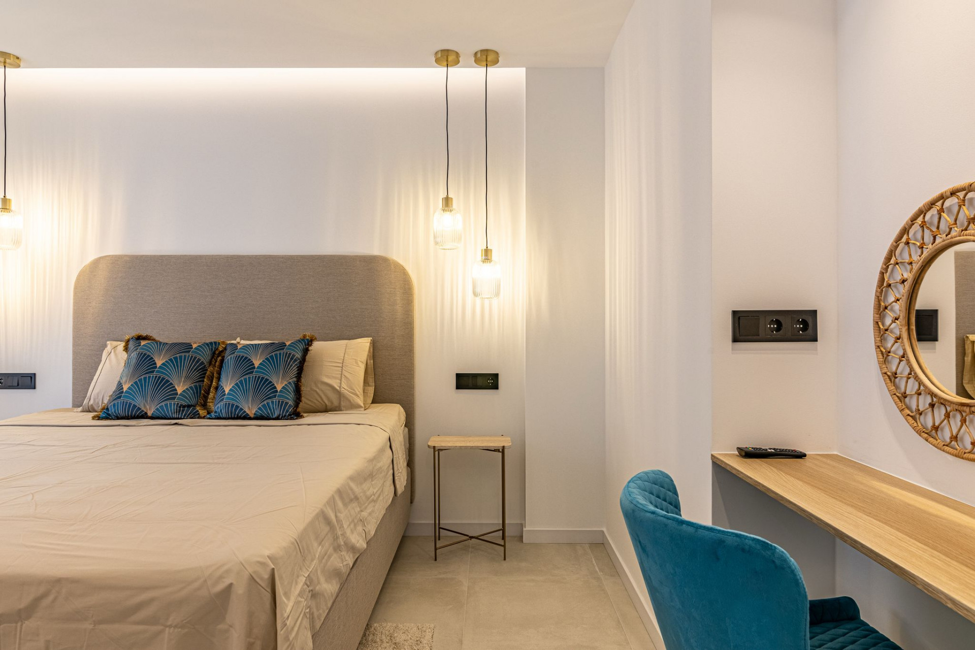 3 Bedroom Apartment in Marbella - Photo 3