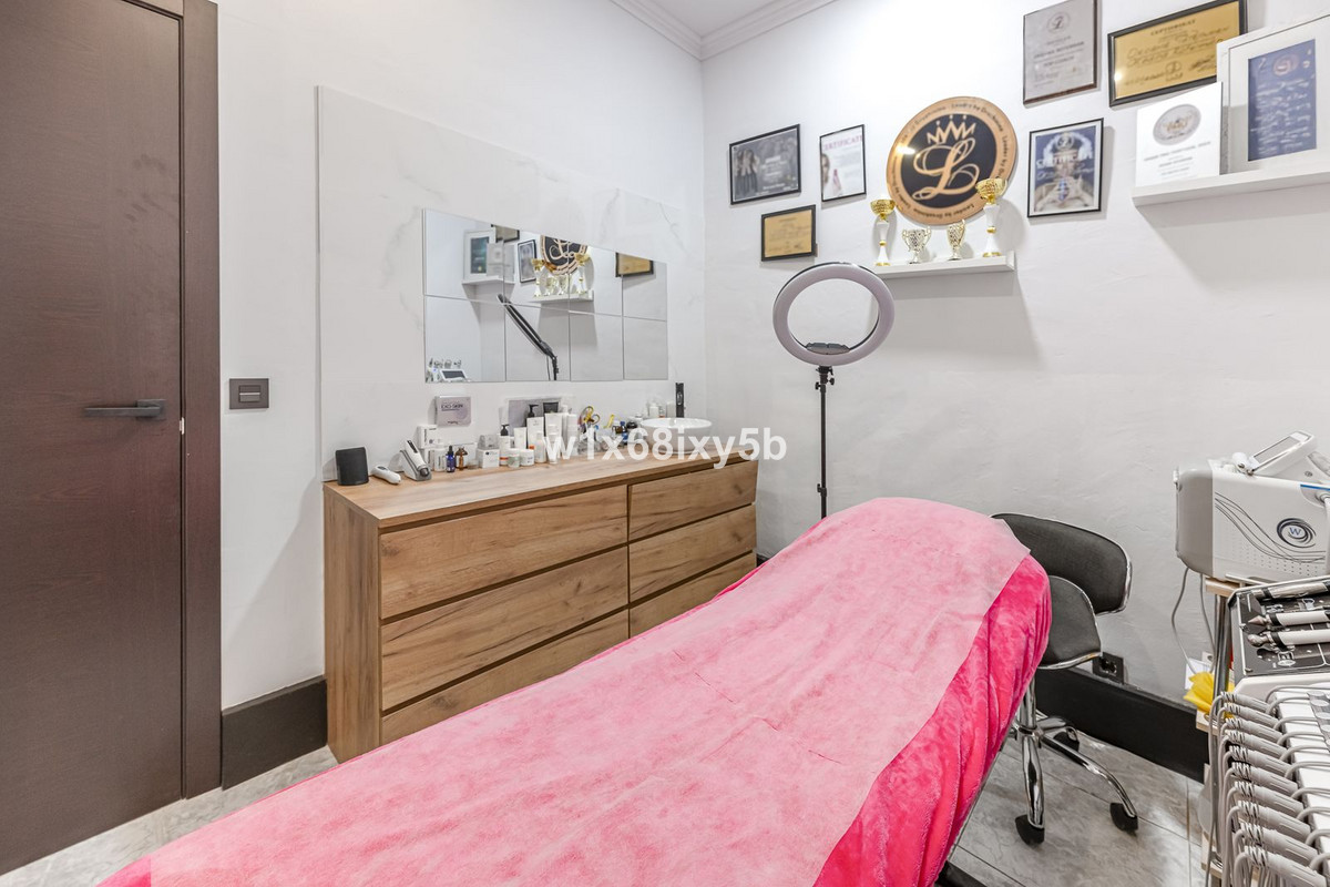 Local commercial à Malaga, Espagne – Photo 10