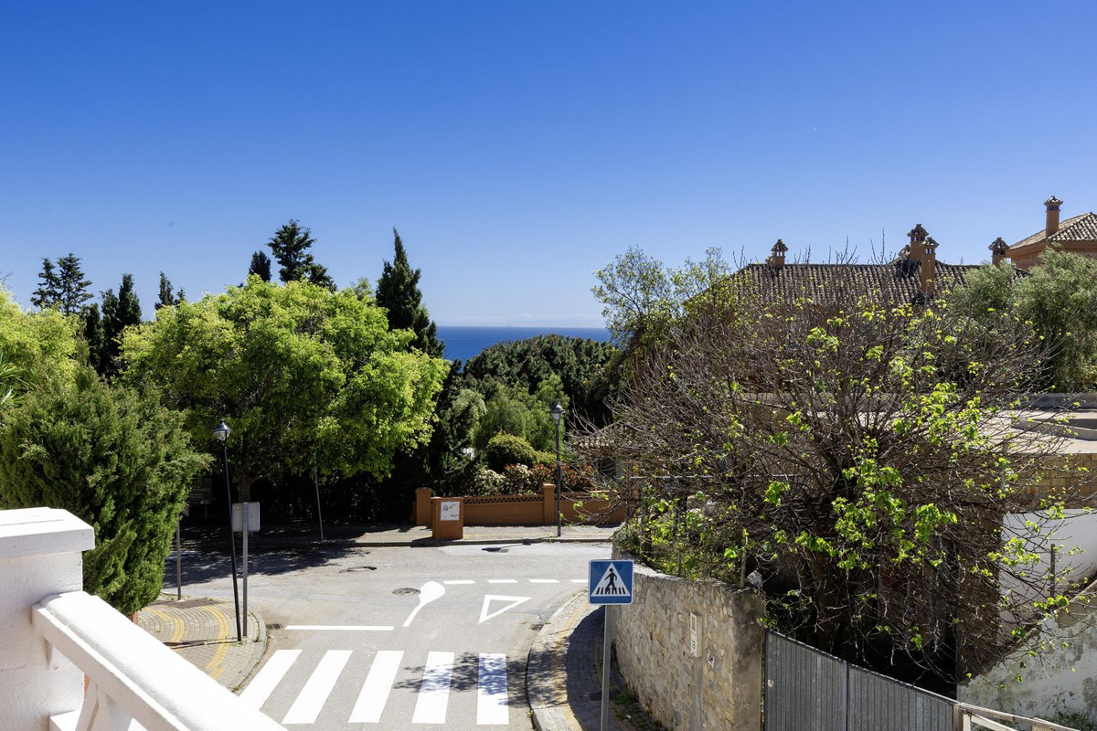 3 Bedroom Townhouse in Marbella - Photo 27