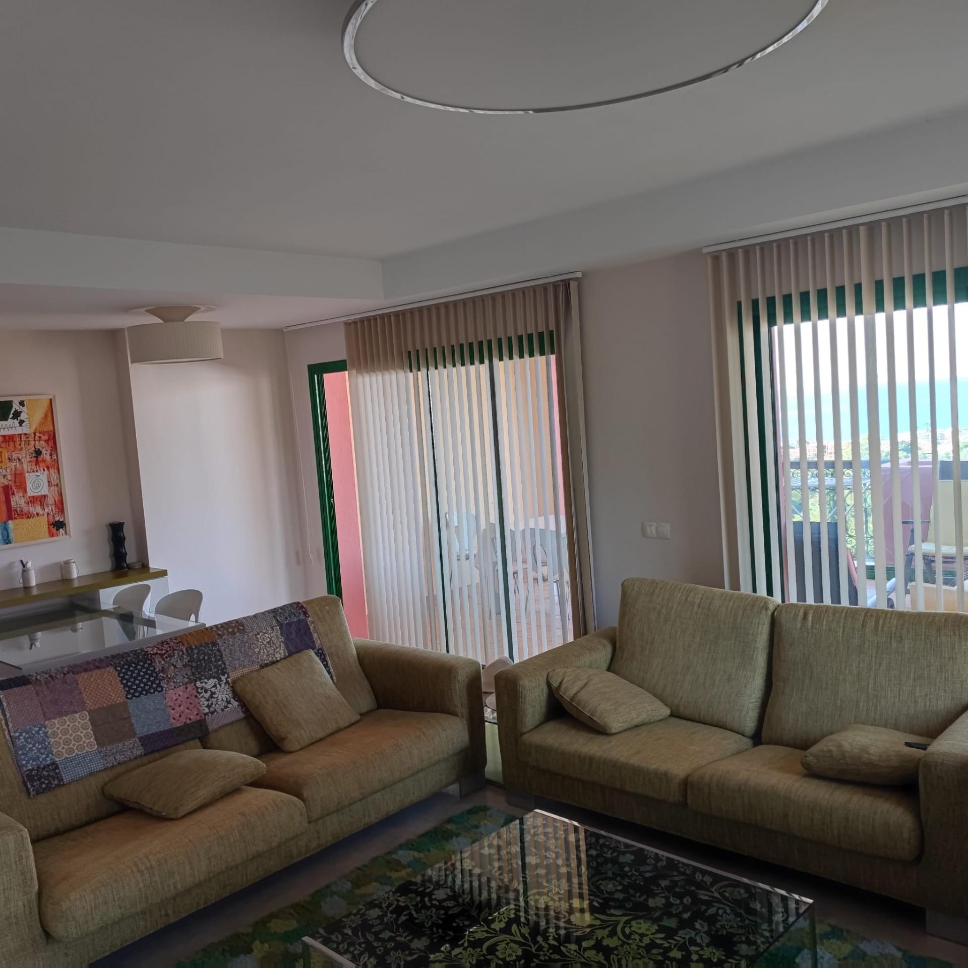 4 Bedroom Townhouse in Fuengirola - Photo 5