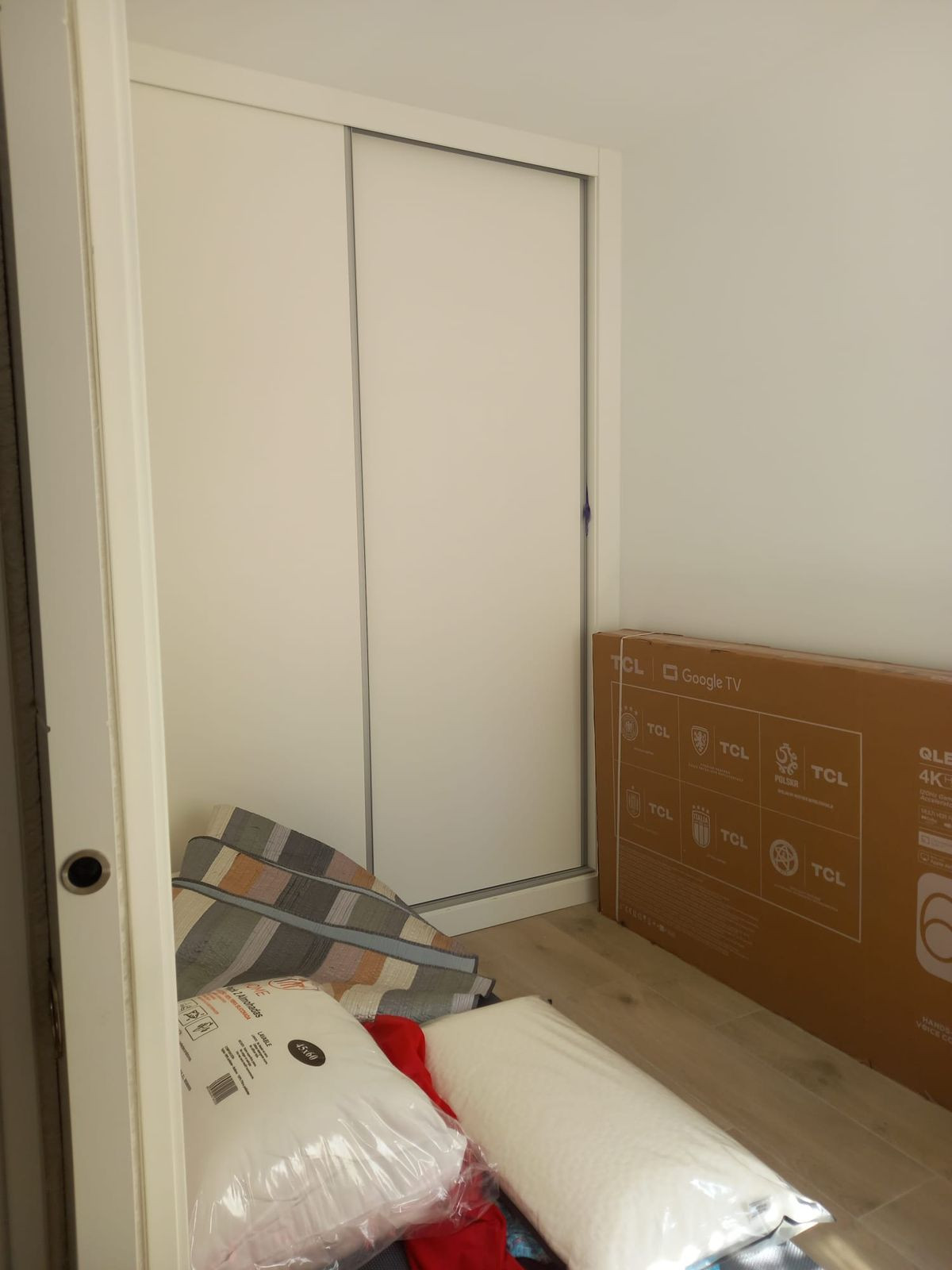 4 Bedroom Apartment in Estepona - Photo 9