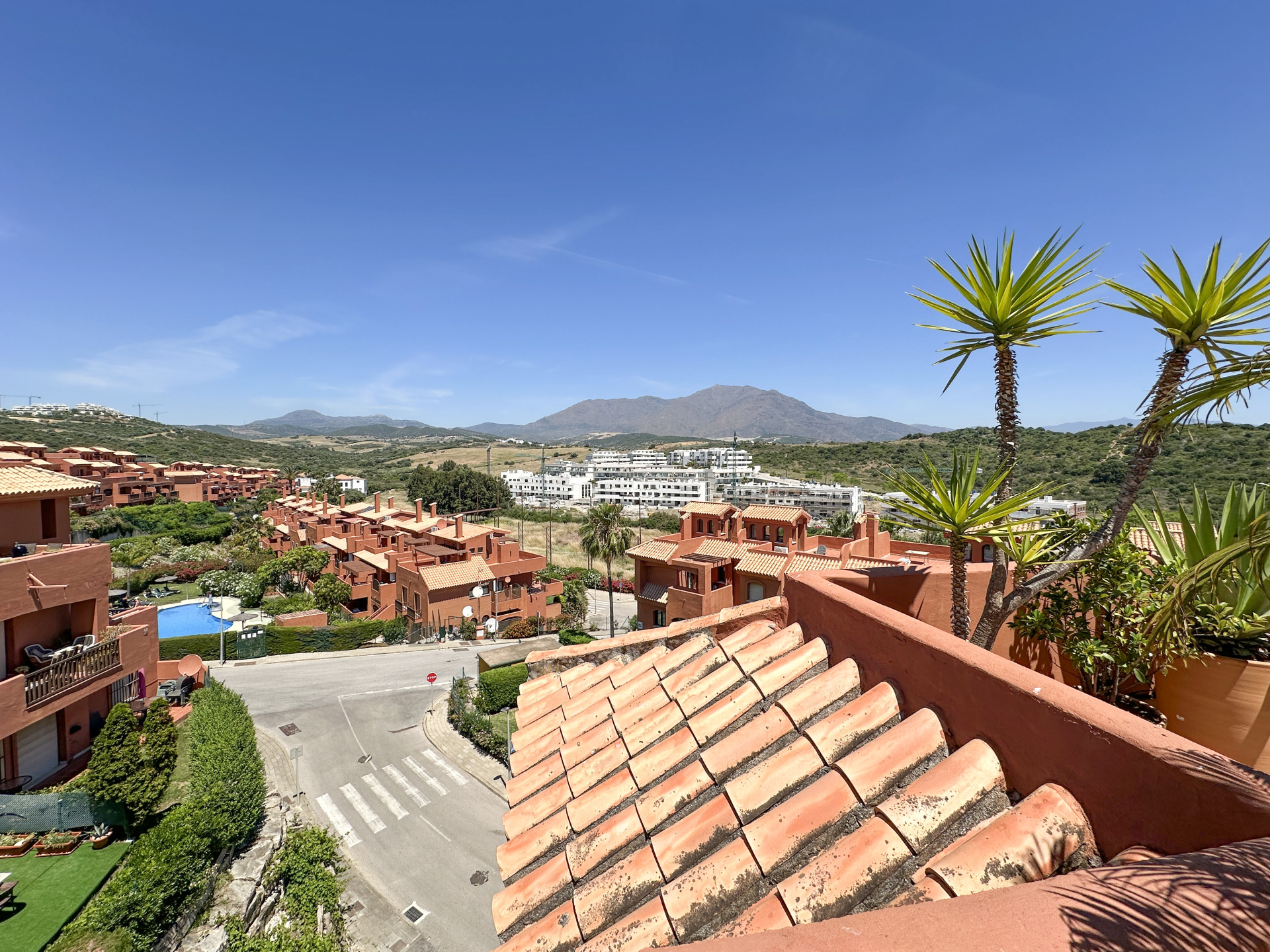 3 Bedroom Penthouse in Estepona - Photo 21