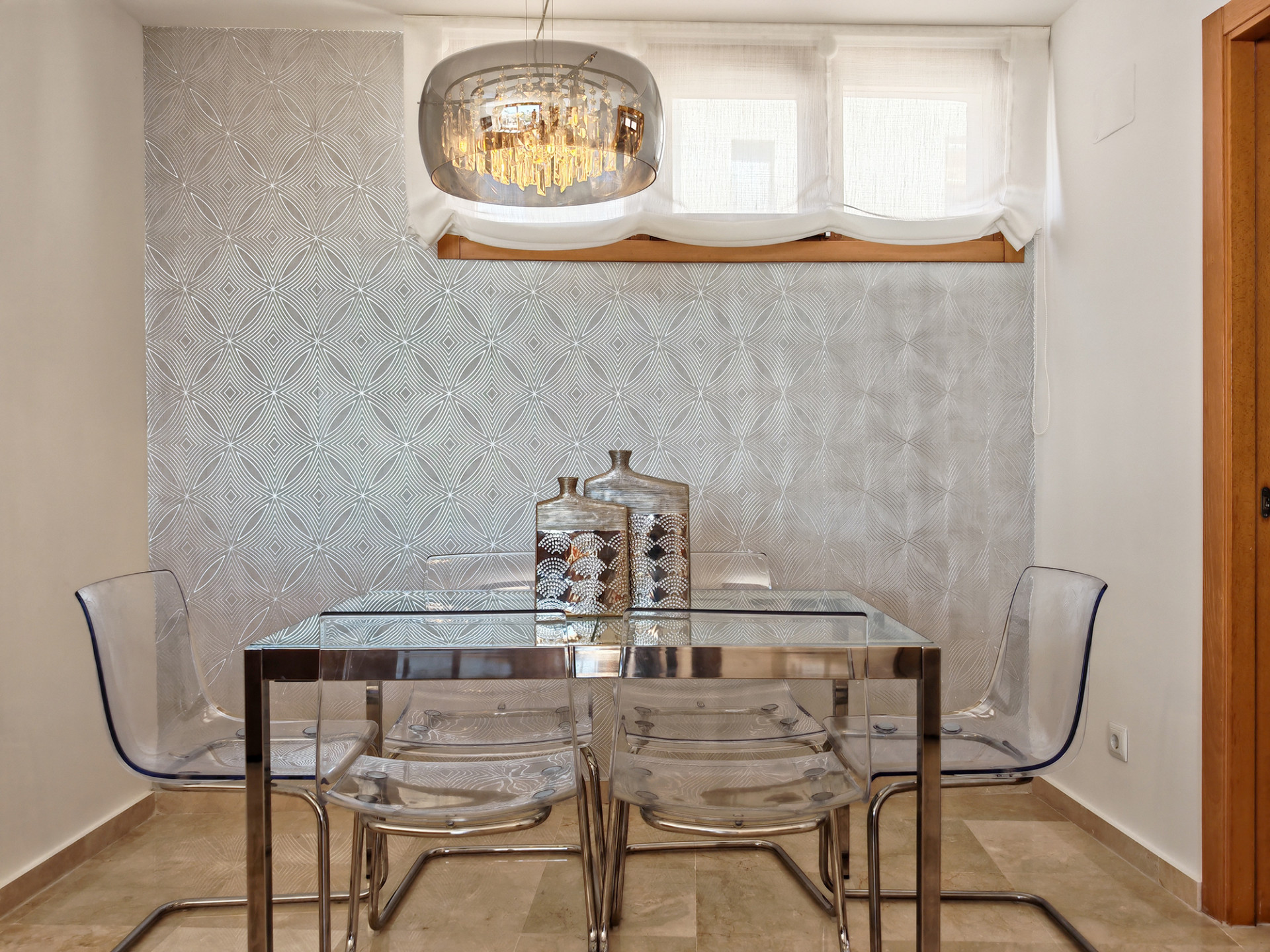 3 Bedroom Apartment in Marbella - Photo 4