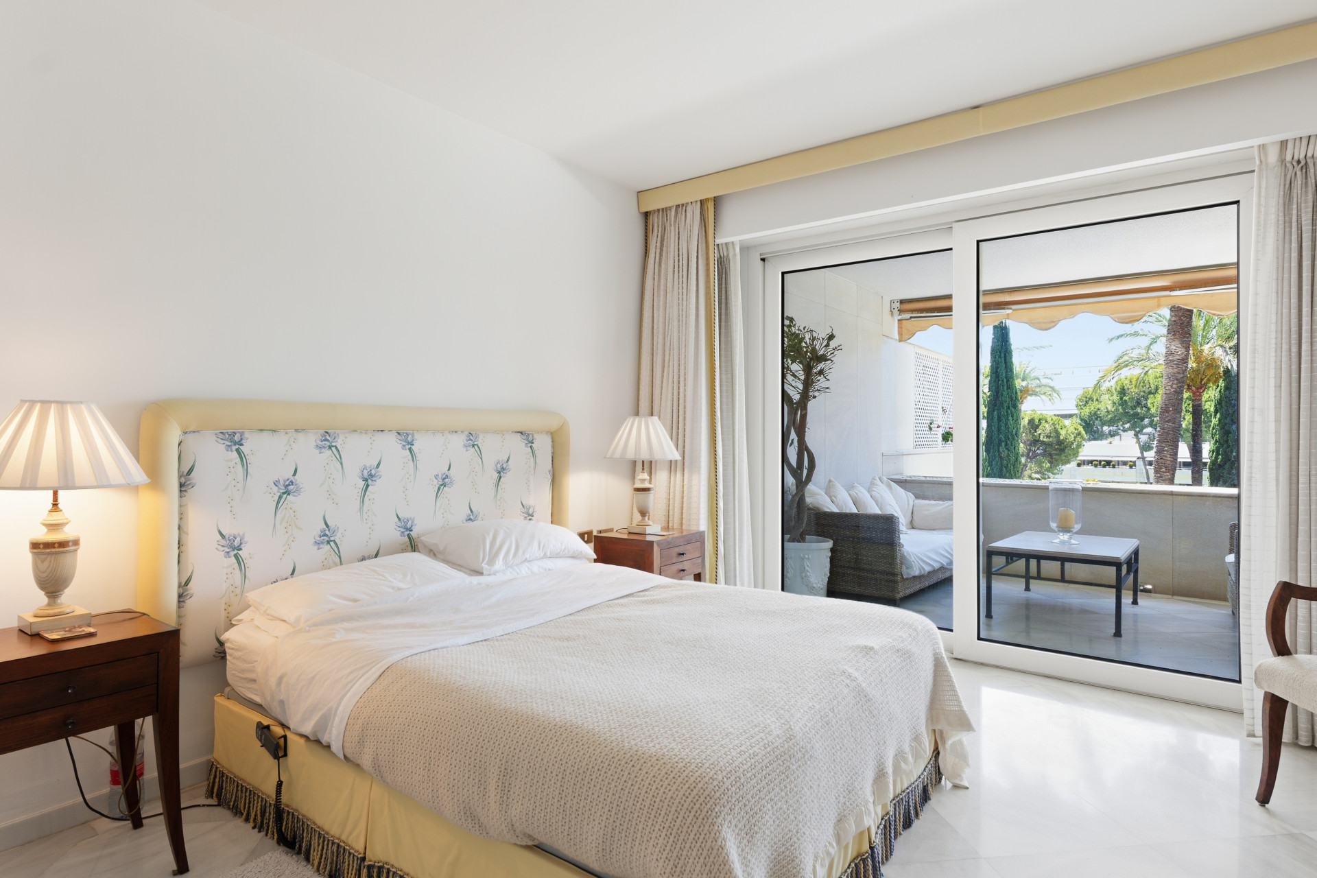3 Bedroom Apartment in Marbella - Photo 4