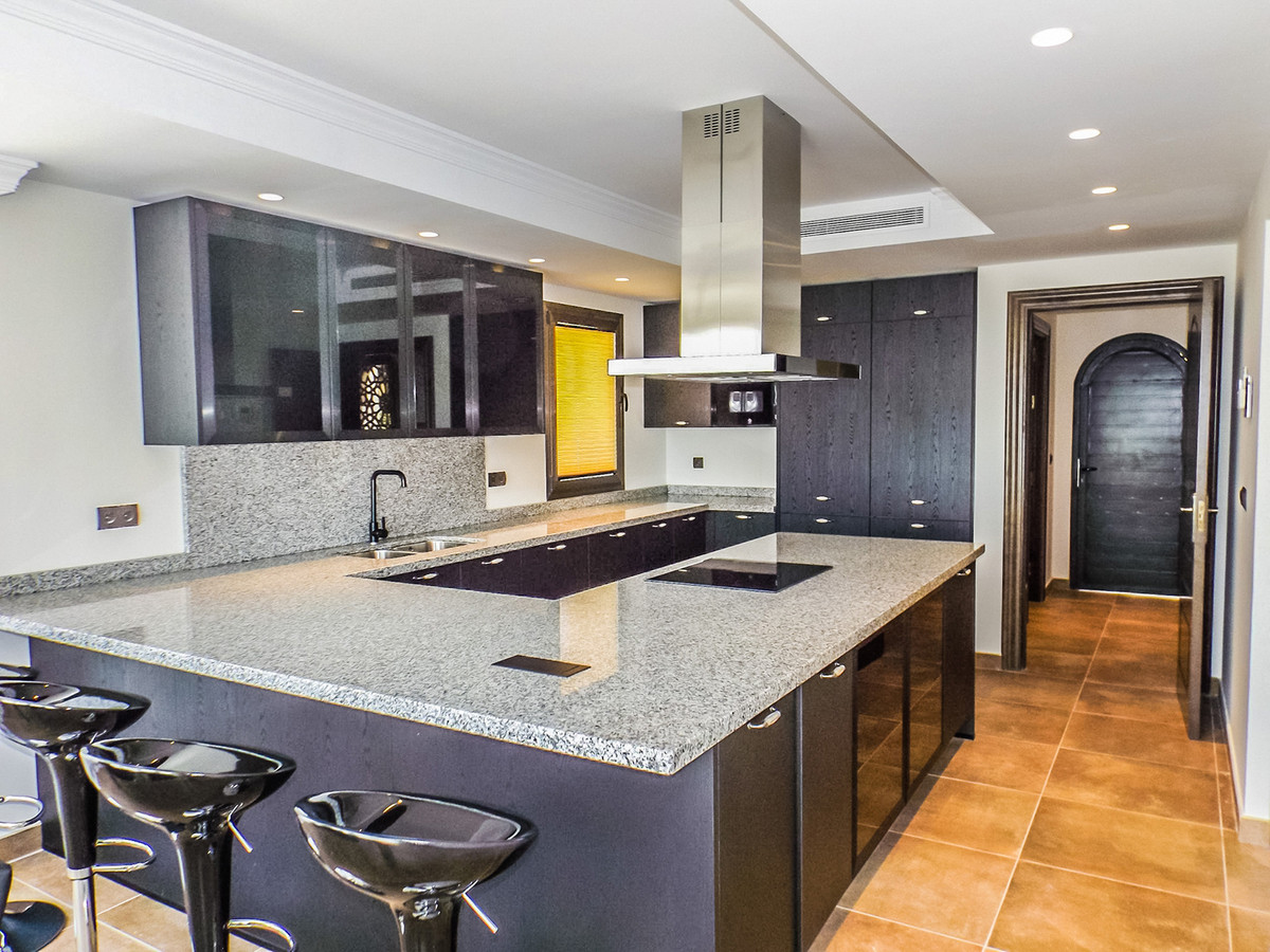 7 Bedroom Villa in Benahavís - Foto 9