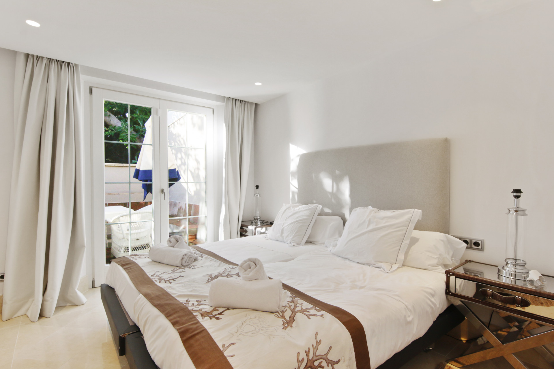 4 Bedroom Villa in Marbella - Photo 19