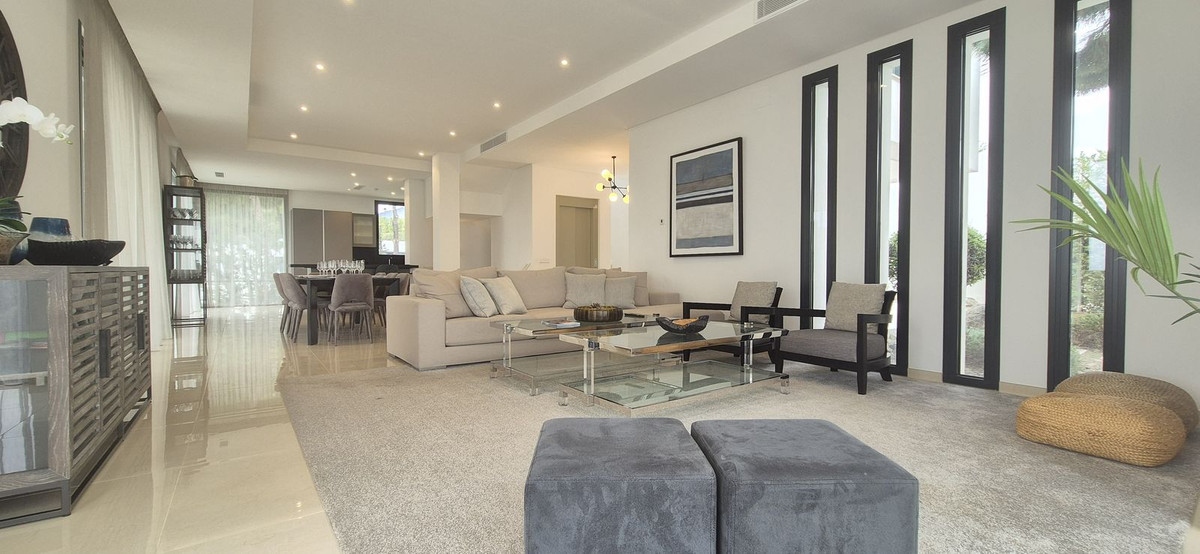 5 Bedroom Villa in Benahavís - Фото 20