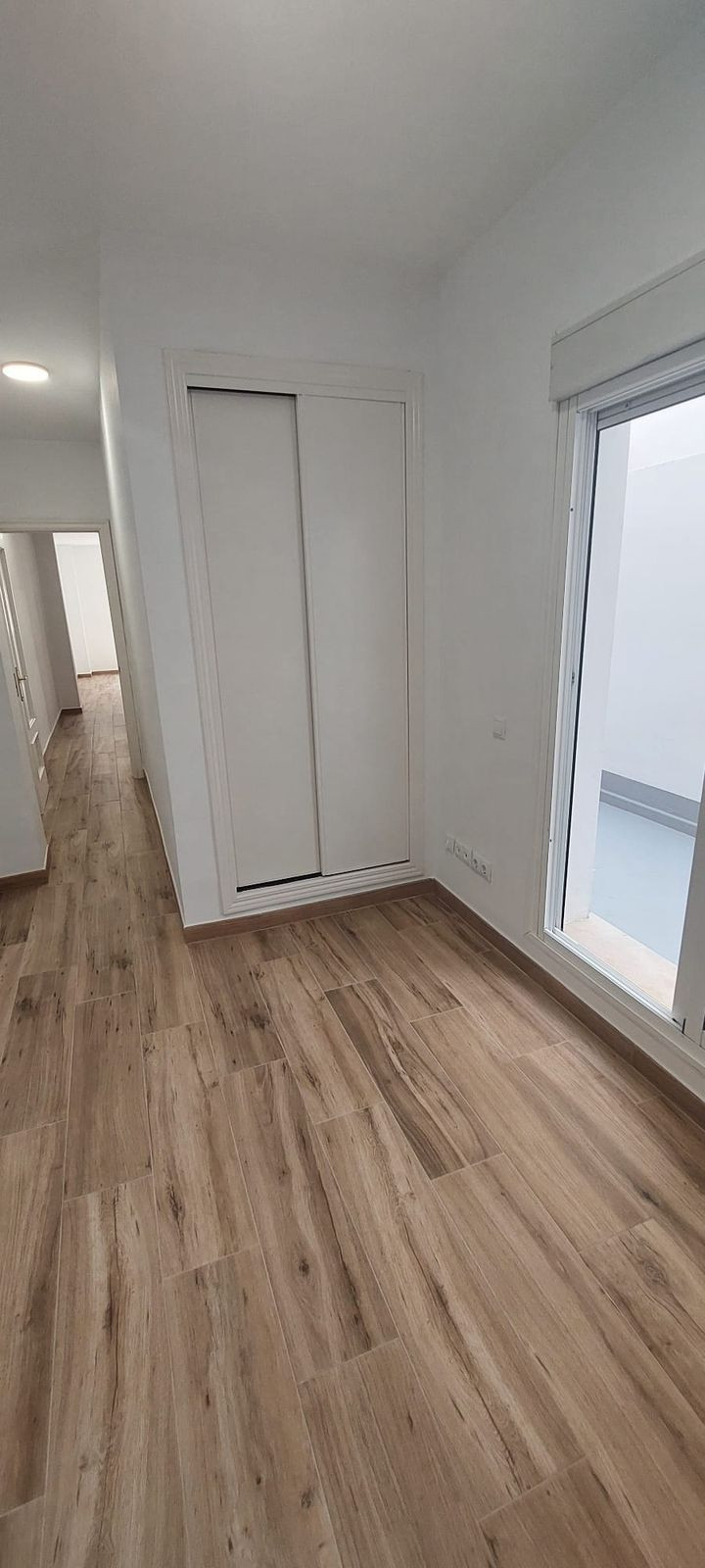 2 Bedroom Apartment in Fuengirola - Photo 11