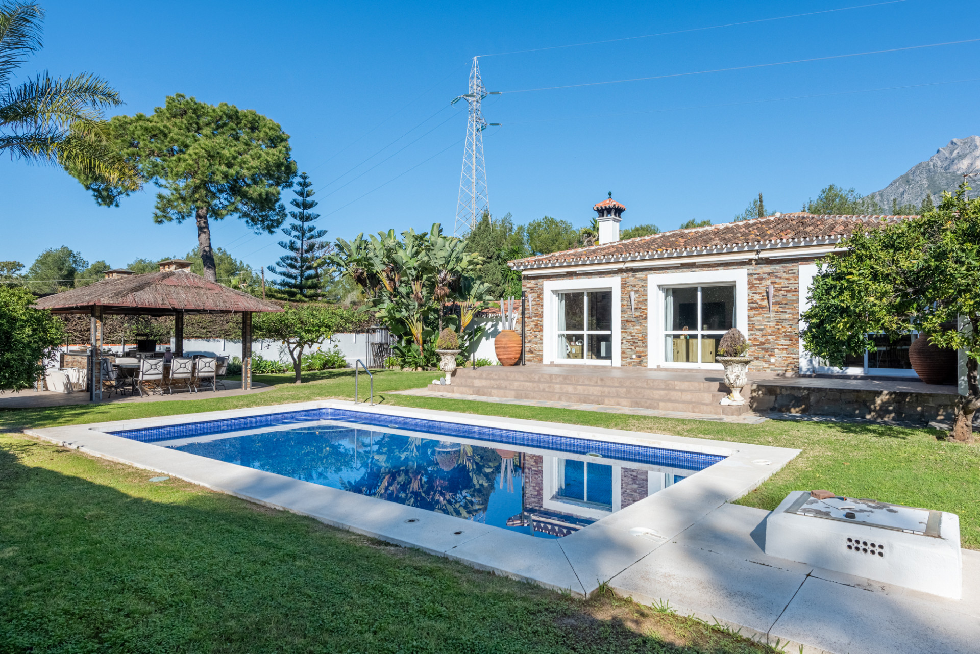 3 Bedroom Villa in Marbella - Photo 22
