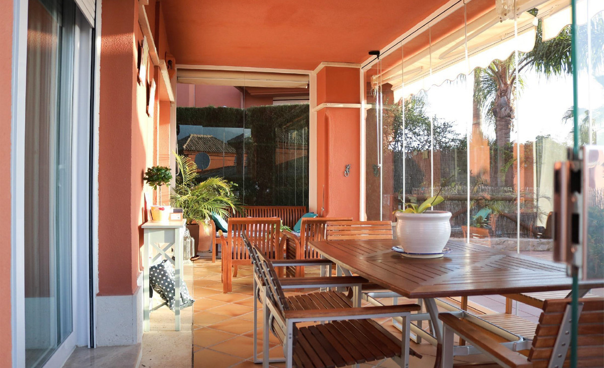 3 Bedroom Villa in Marbella - Фото 4