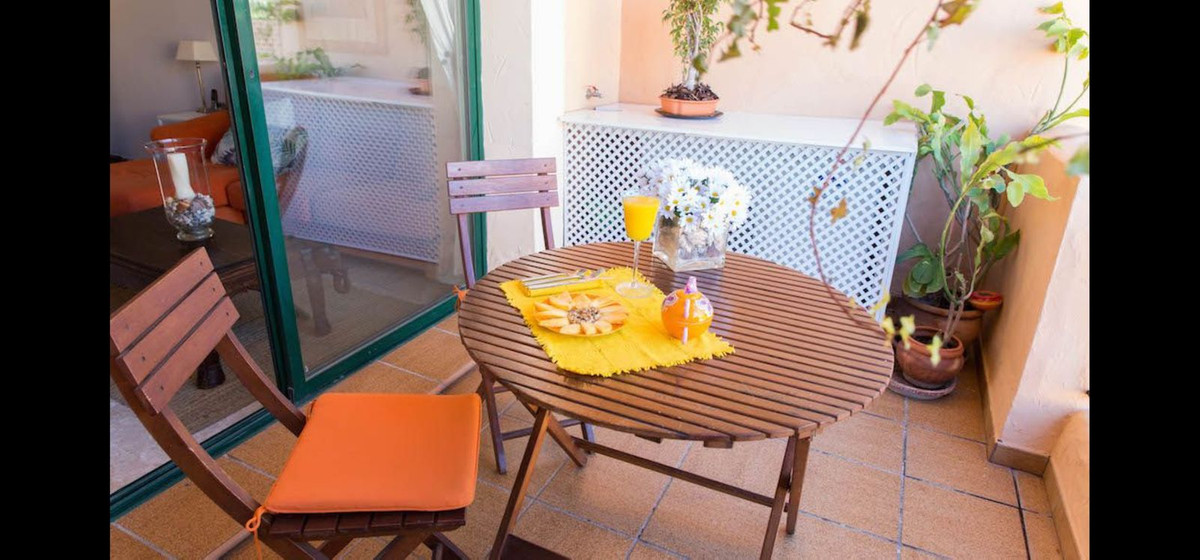3 Bedroom Penthouse in La Duquesa - Photo 17