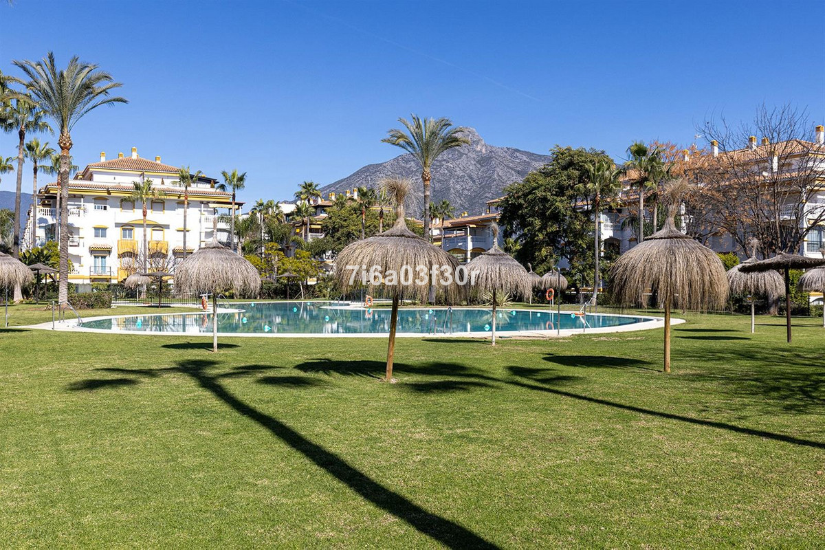 2 Bedroom Apartment in Marbella - Photo 45