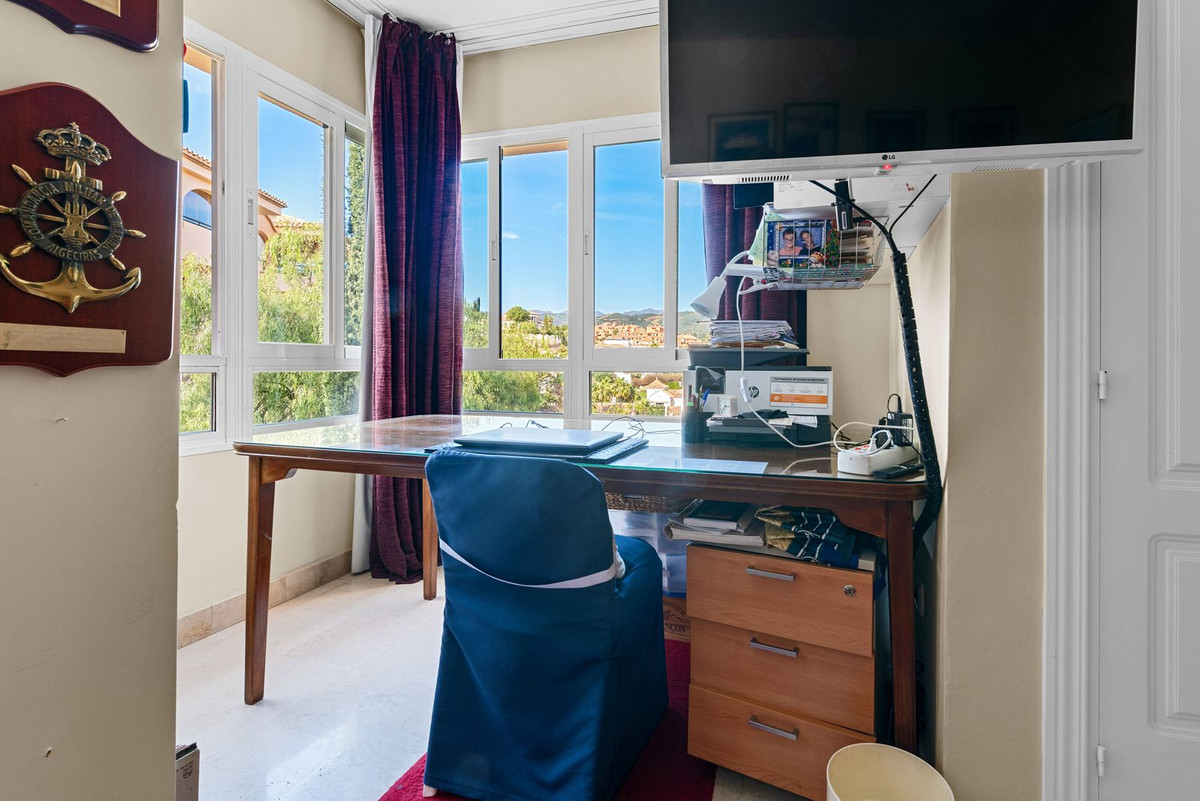Apartamento com 3 quartos com piscina em Málaga, Espanha – Foto 25