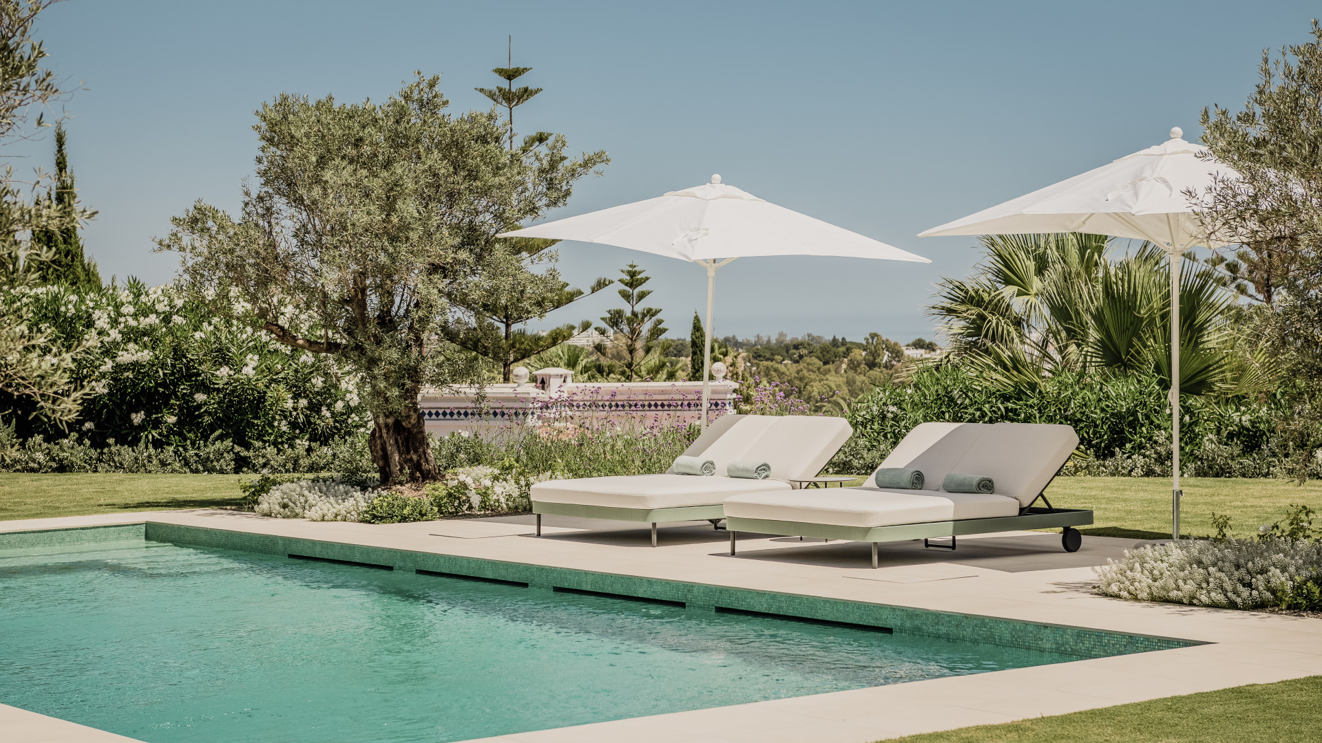 6 Bedroom Villa in Marbella - Photo 15
