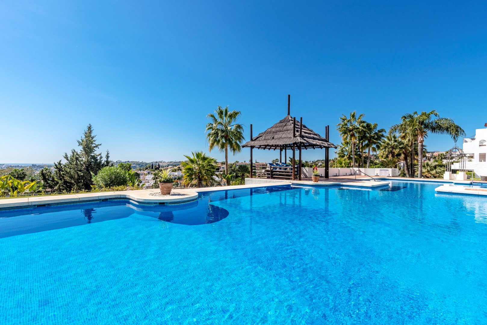 3 Bedroom Apartment in Marbella - Photo 7