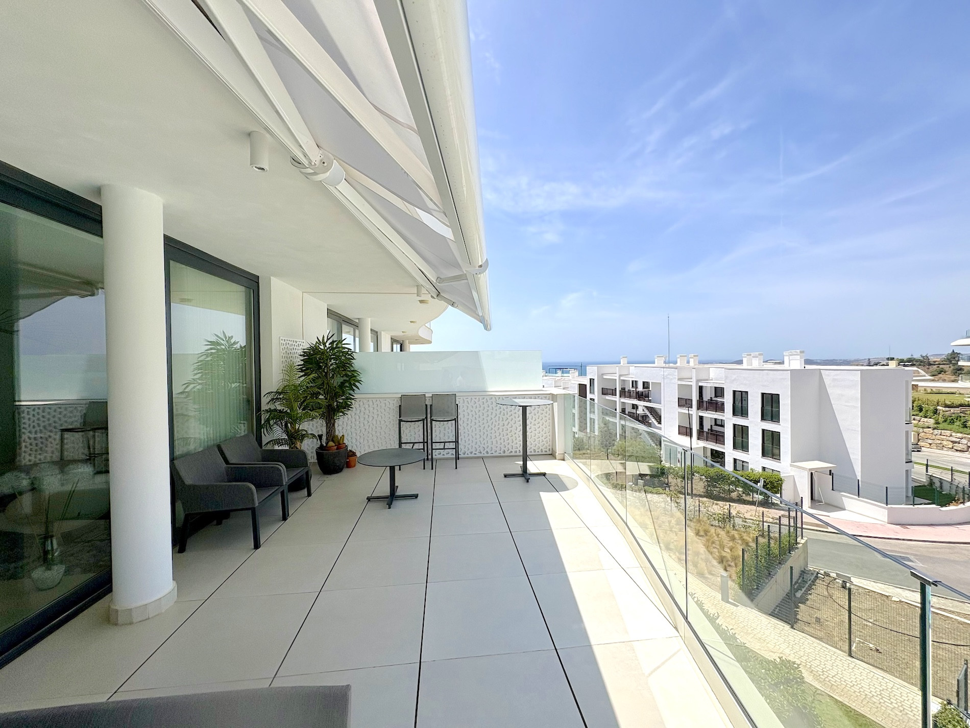 2 Bedroom Apartment in Benalmádena - Photo 43