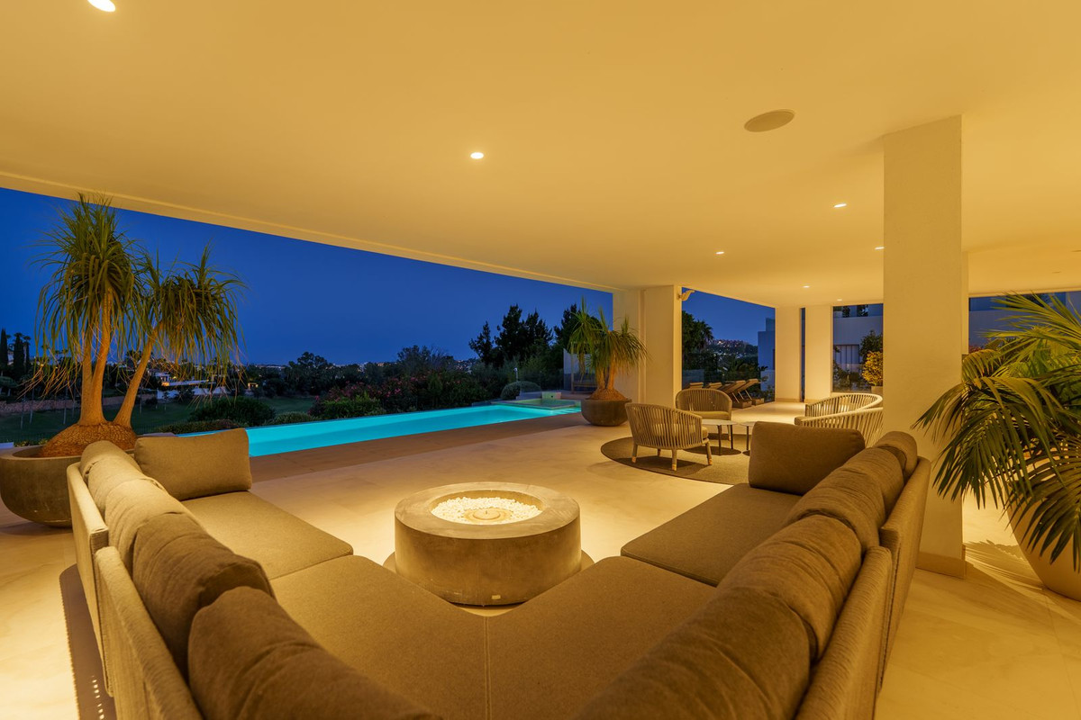 5 Bedroom Villa in Marbella - Foto 49