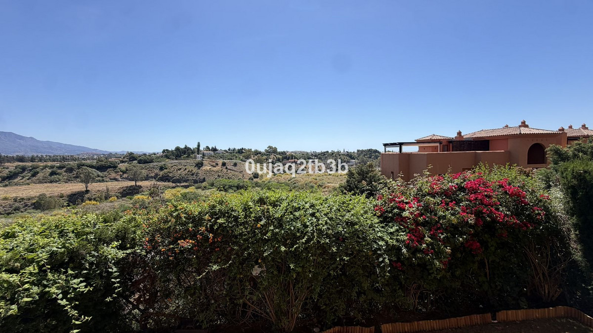 2 Bedroom Apartment in Benahavís