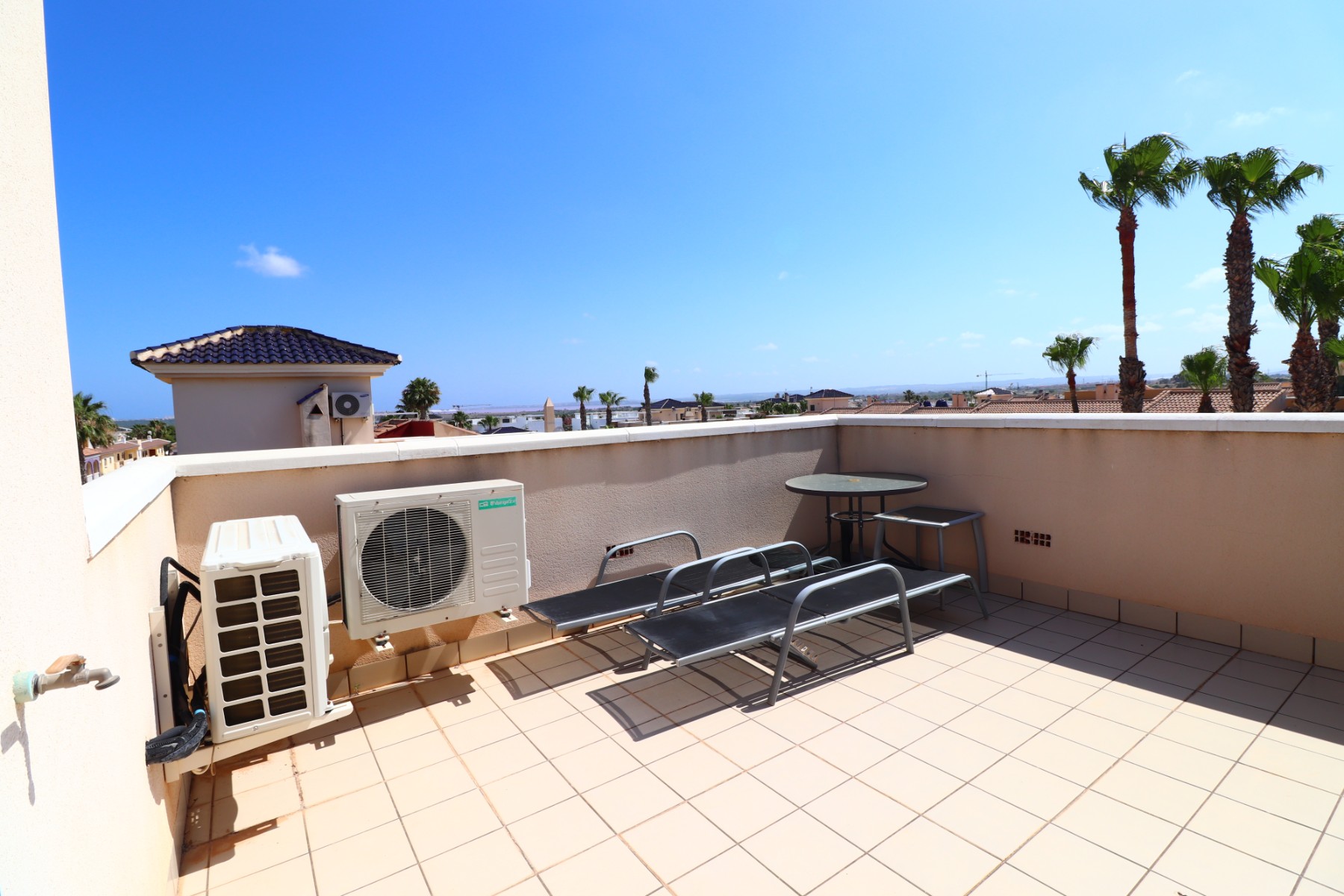Moradia com 2 quartos com piscina em Alicante, Espanha – Foto 20