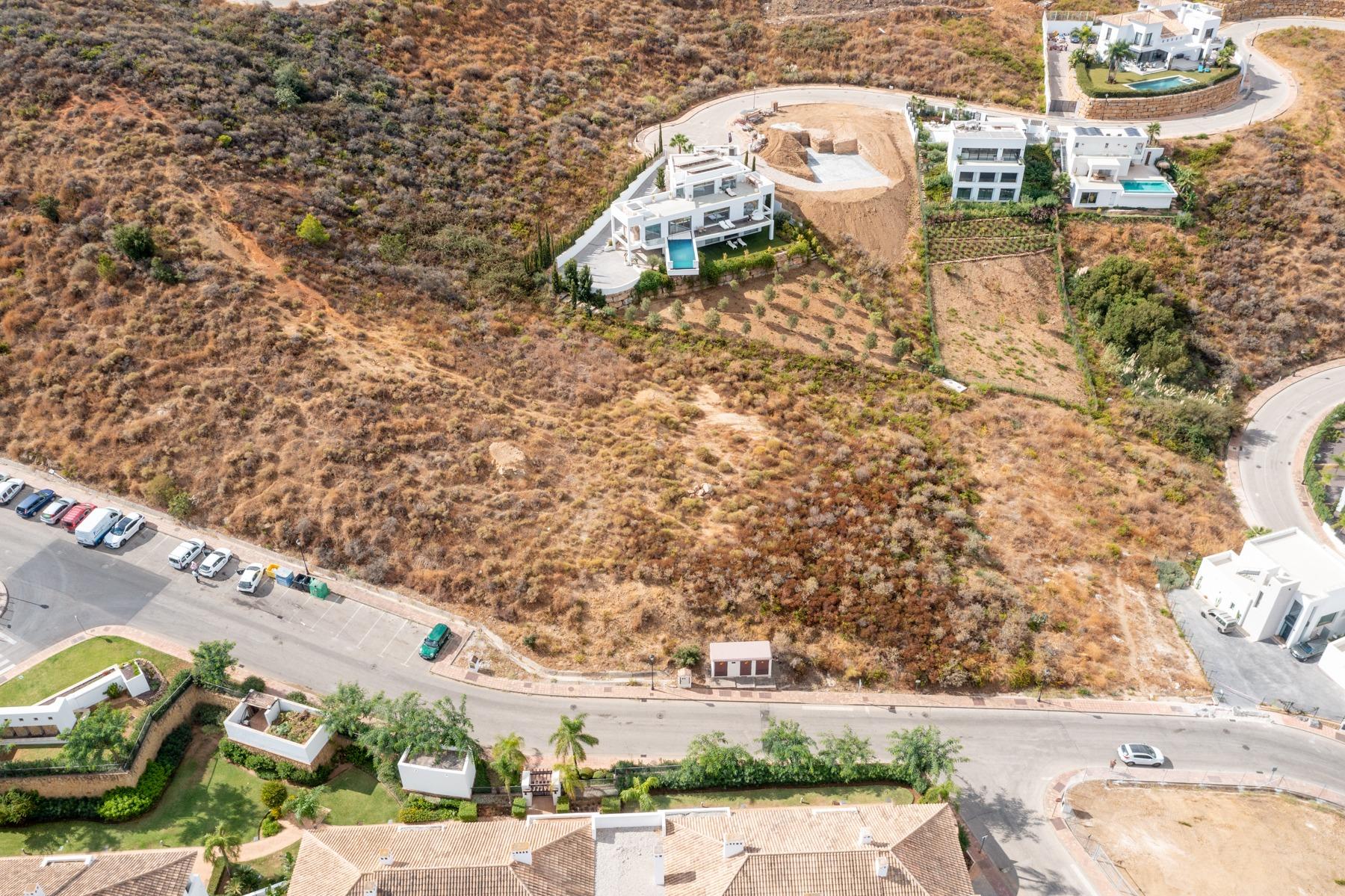 3,984 m² Plot in Mijas - Photo 4