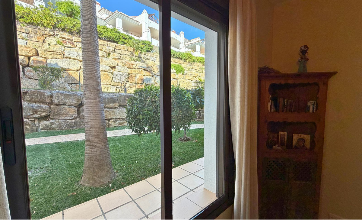 2 Bedroom Apartment in Casares - Photo 22
