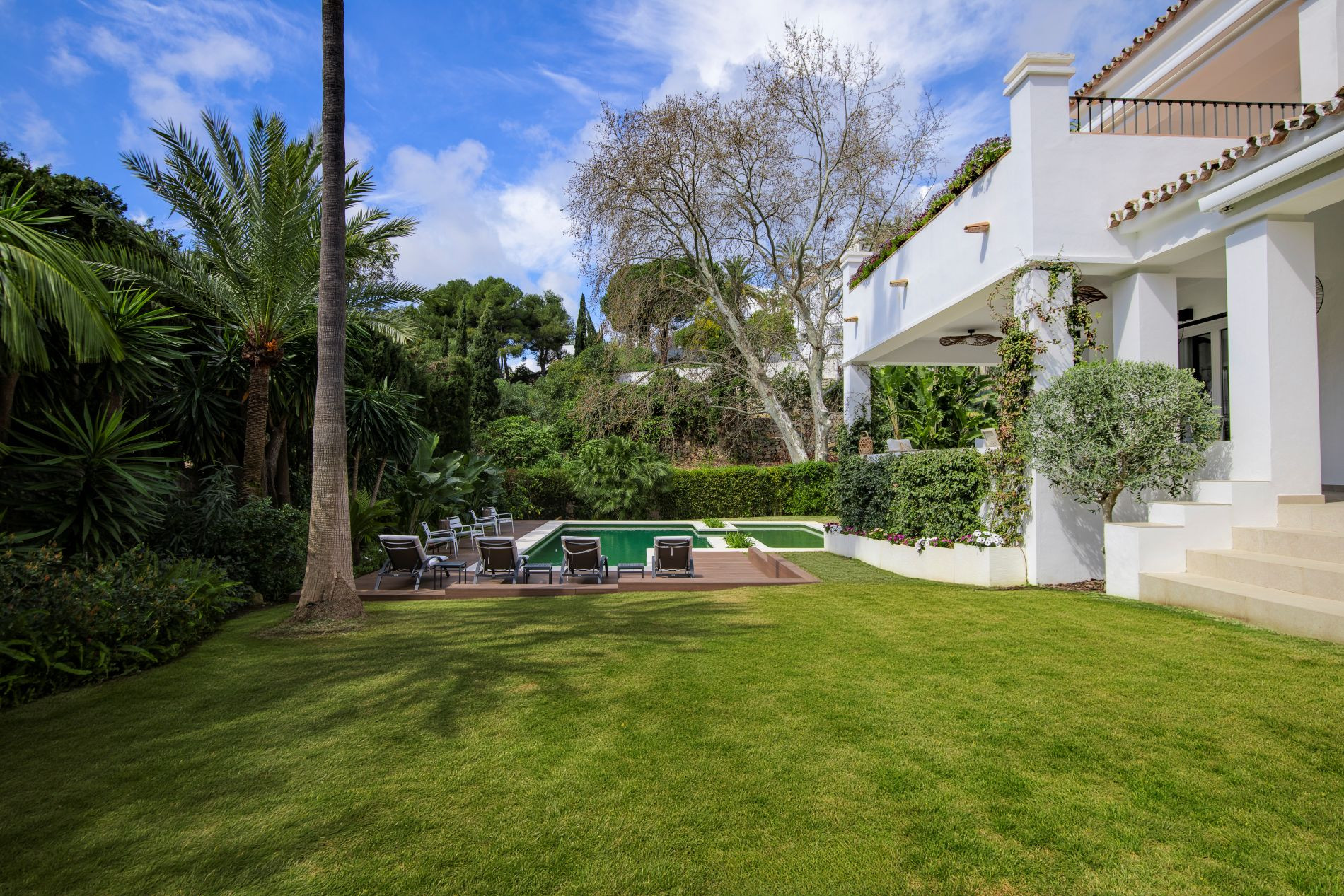 5 Bedroom Villa in Marbella - Photo 8