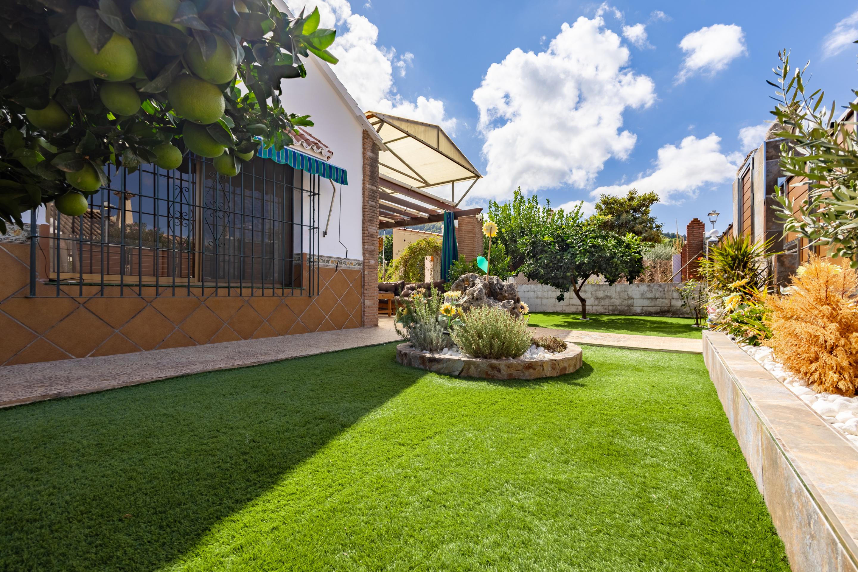 3 Bedroom Villa in Alhaurín de la Torre - Photo 5