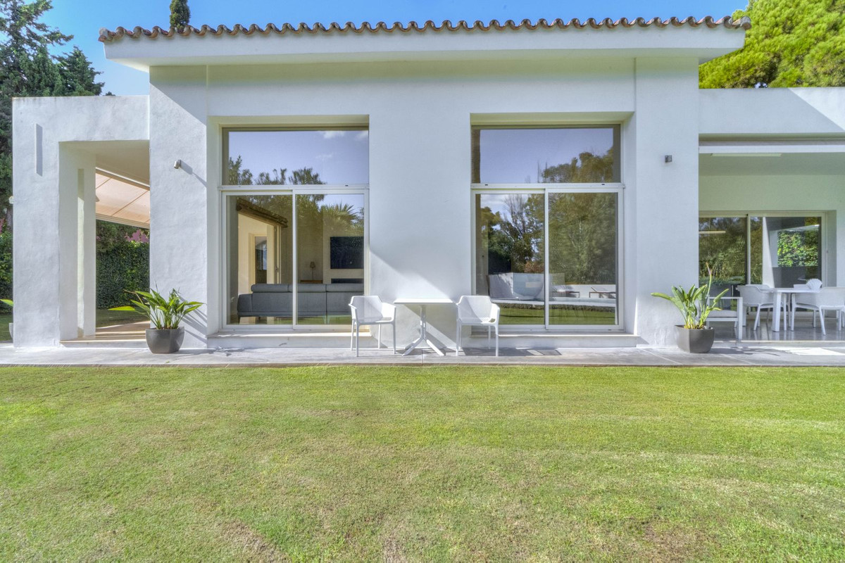 3 Bedroom Villa in San Pedro de Alcántara - Foto 31