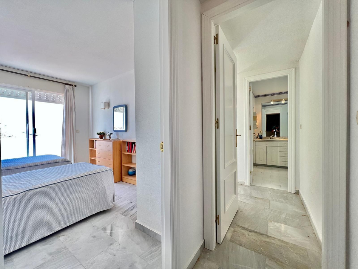 3 Bedroom Townhouse in Estepona - Foto 22