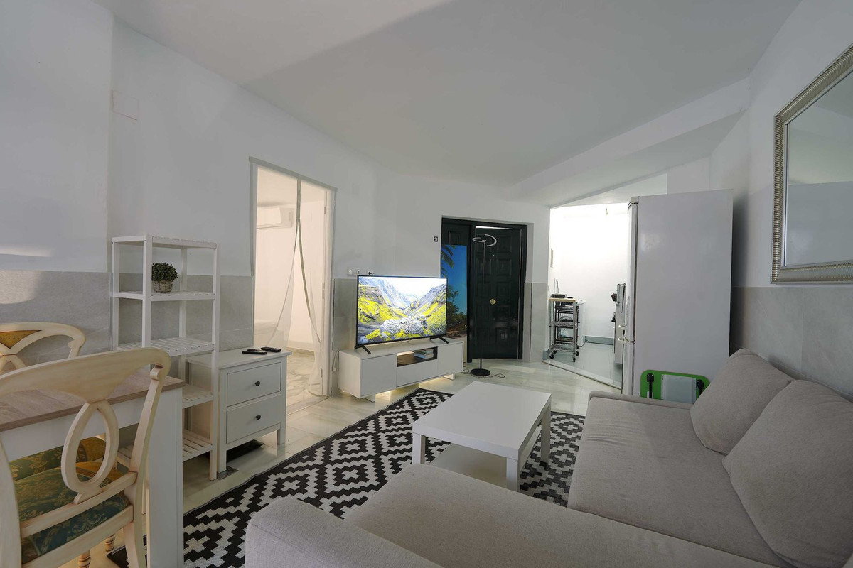 3 Bedroom Apartment in Marbella - Foto 6