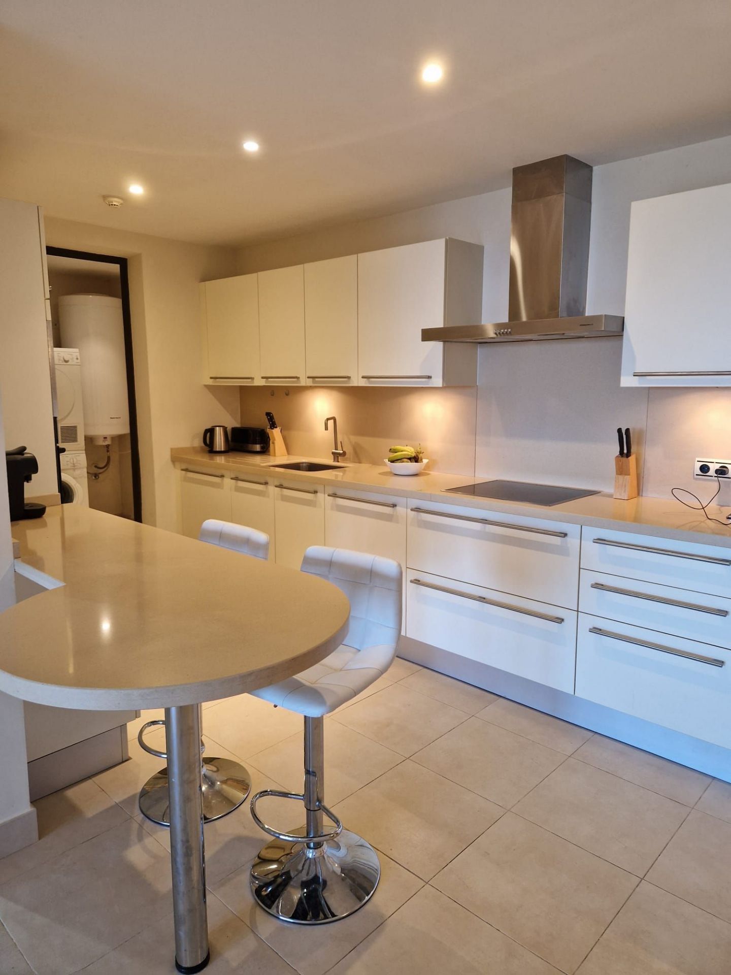 2 Bedroom Apartment in Marbella - Foto 2