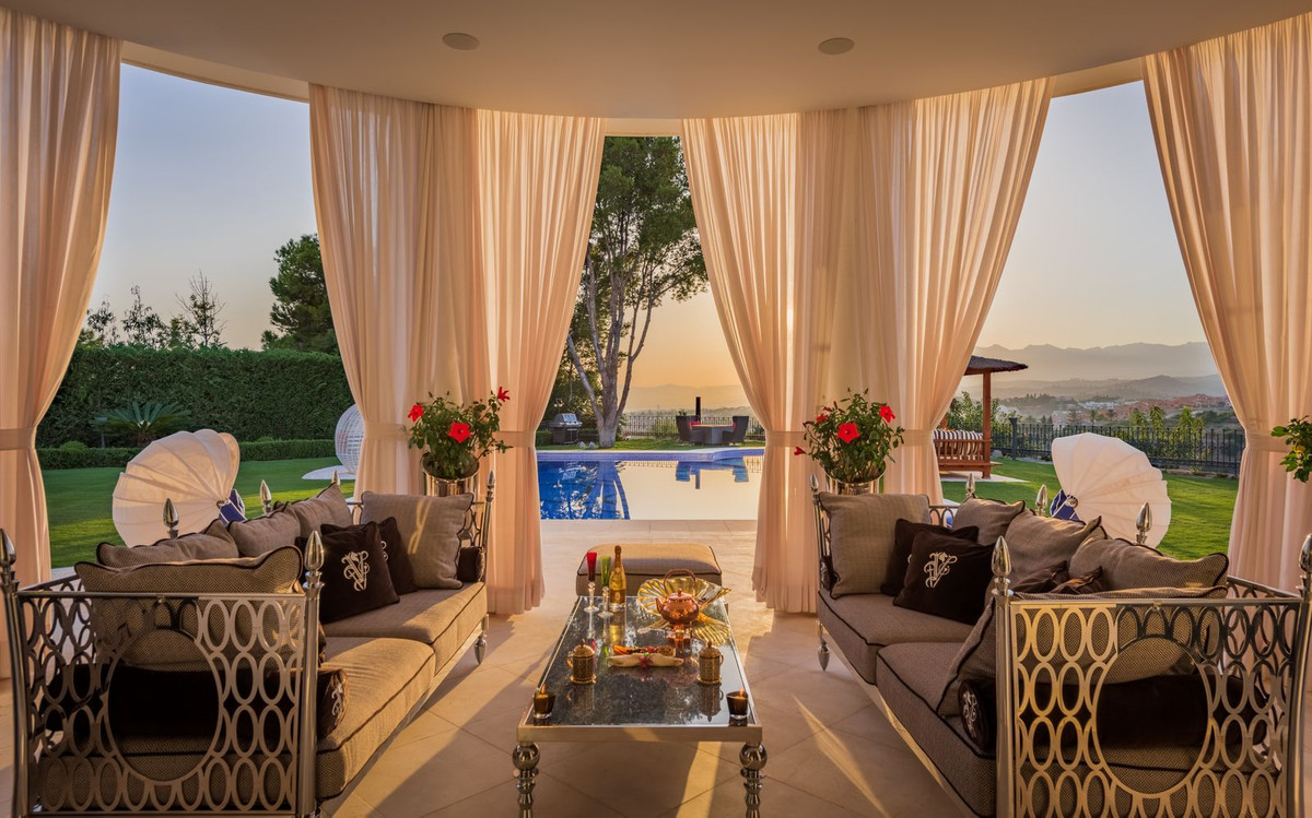 7 Bedroom Villa in Marbella - Photo 33