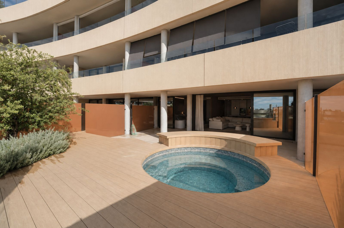 Apartamento com 3 quartos com piscina em Málaga, Espanha – Foto 2