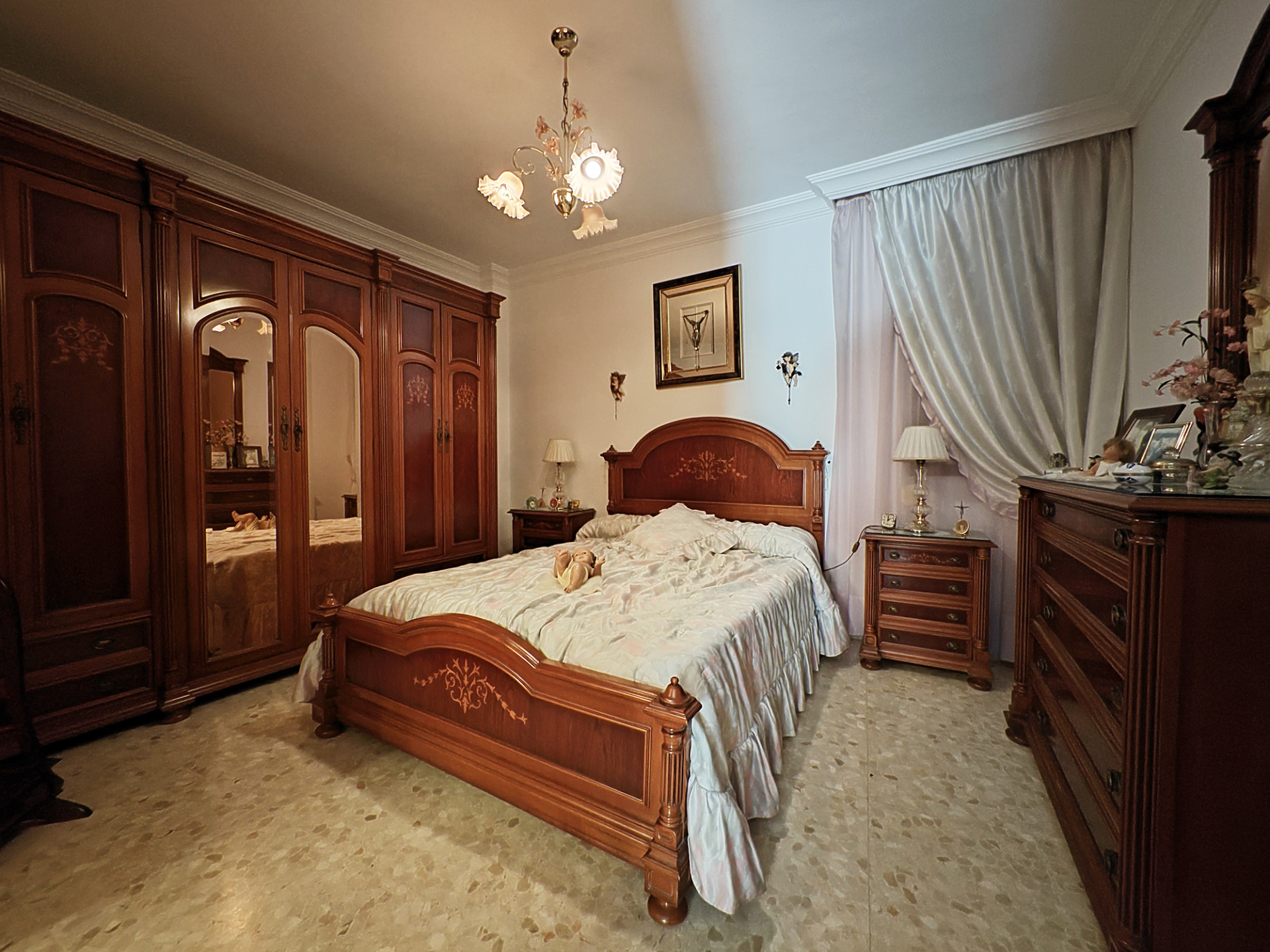 5 Bedroom Townhouse in Estepona - Фото 12