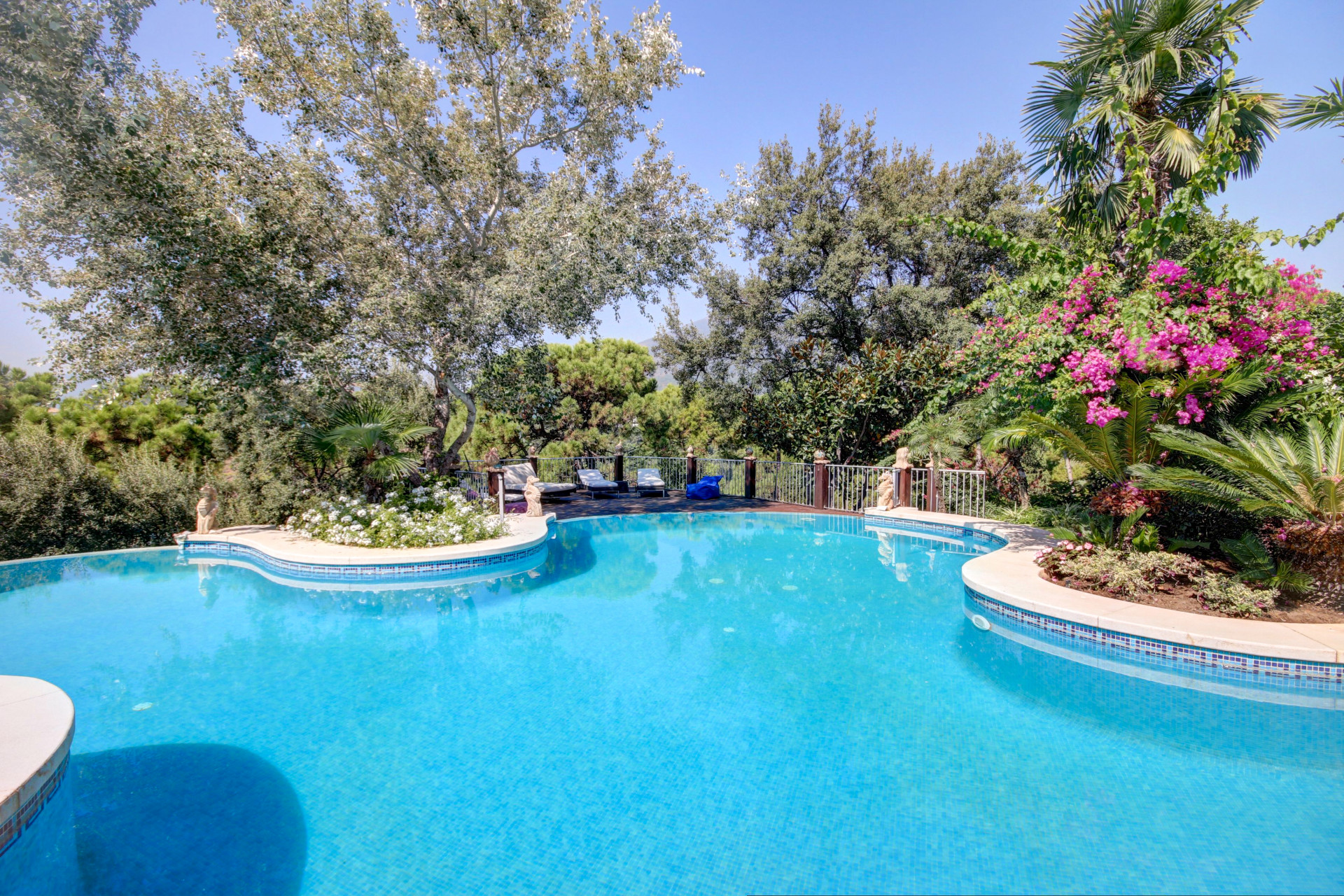 7 Bedroom Villa in Benahavís - Foto 6
