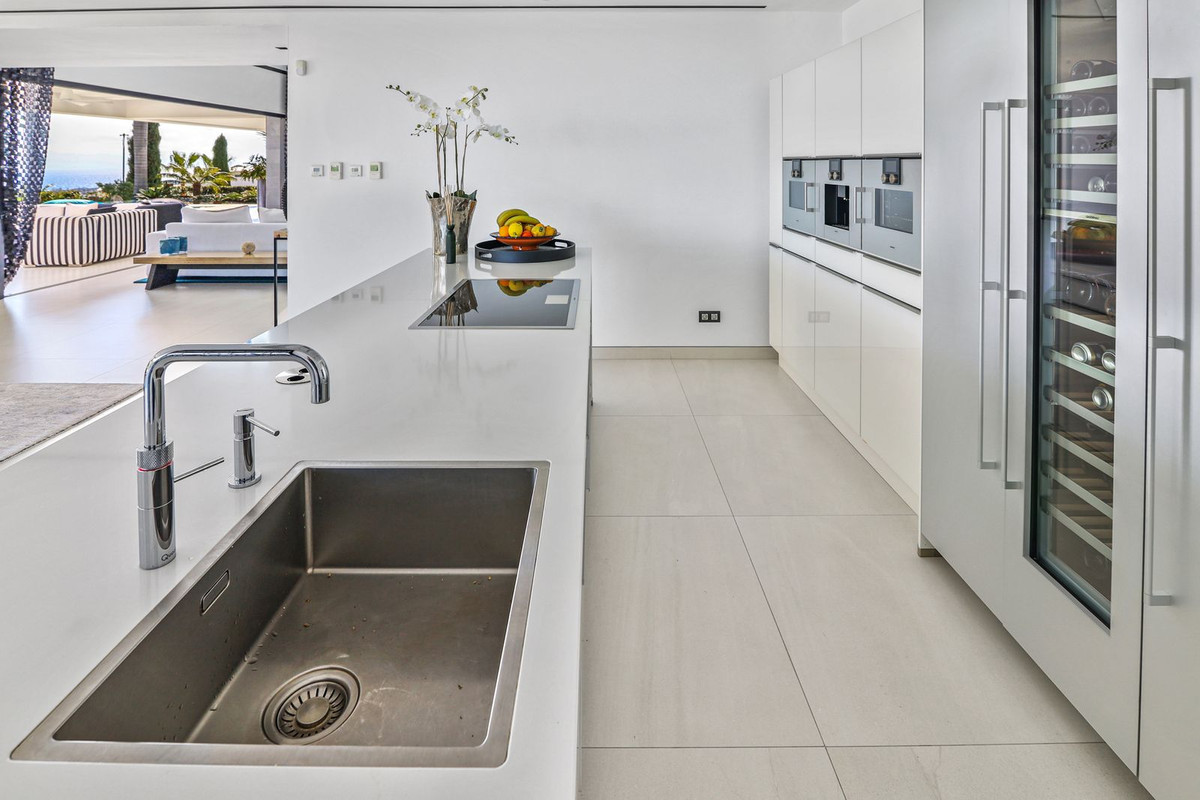 6 Bedroom Villa in Benahavís - Foto 11