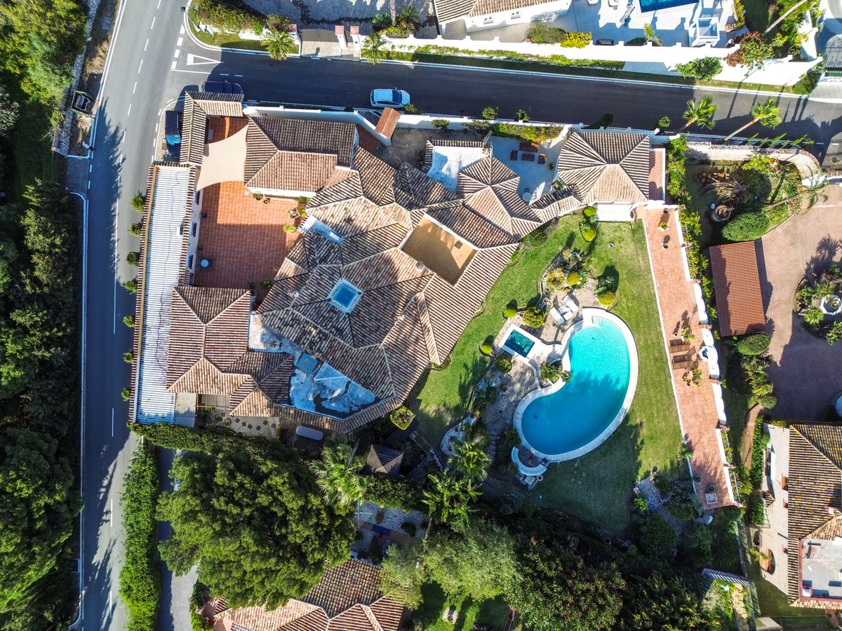 4 Bedroom Villa in Benahavís - Foto 3