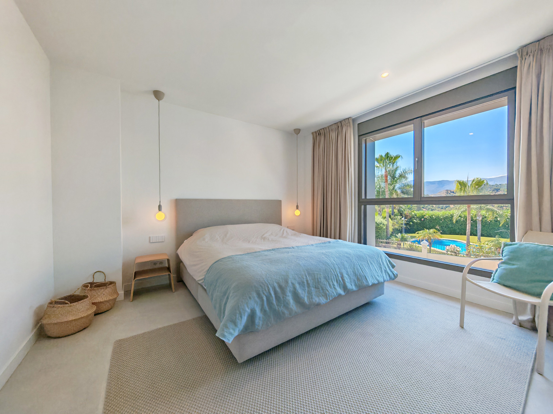 3 Bedroom Apartment in Estepona - Photo 15