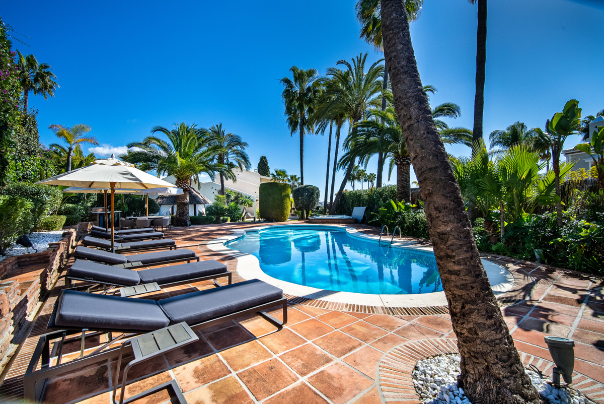 5 Bedroom Villa in Marbella - Foto 3