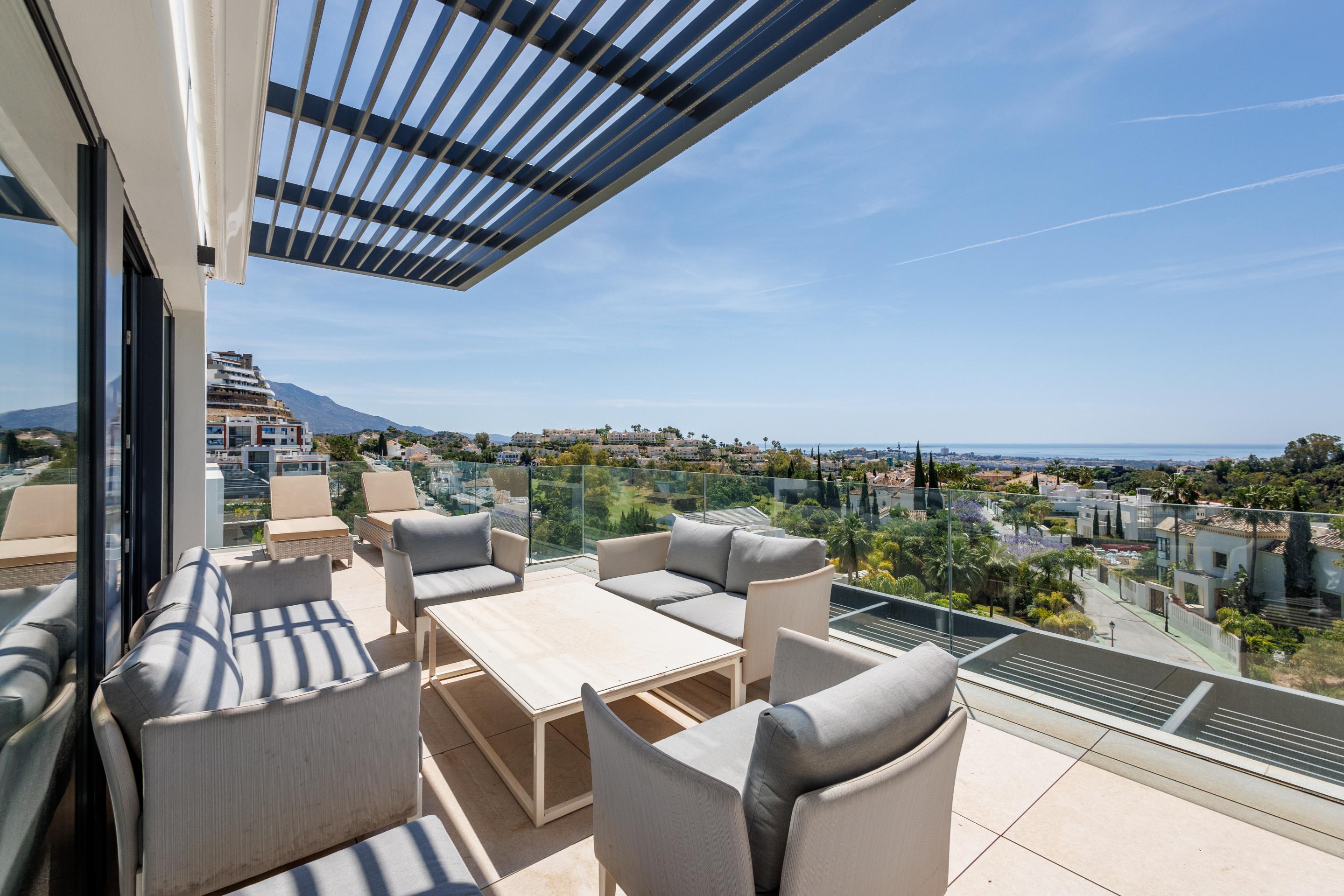 3 Bedroom Apartment in Benahavís - Photo 30