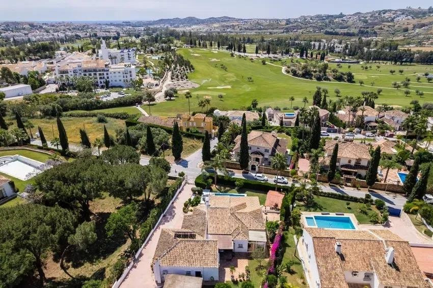 4 Bedroom Villa in Mijas - Photo 14