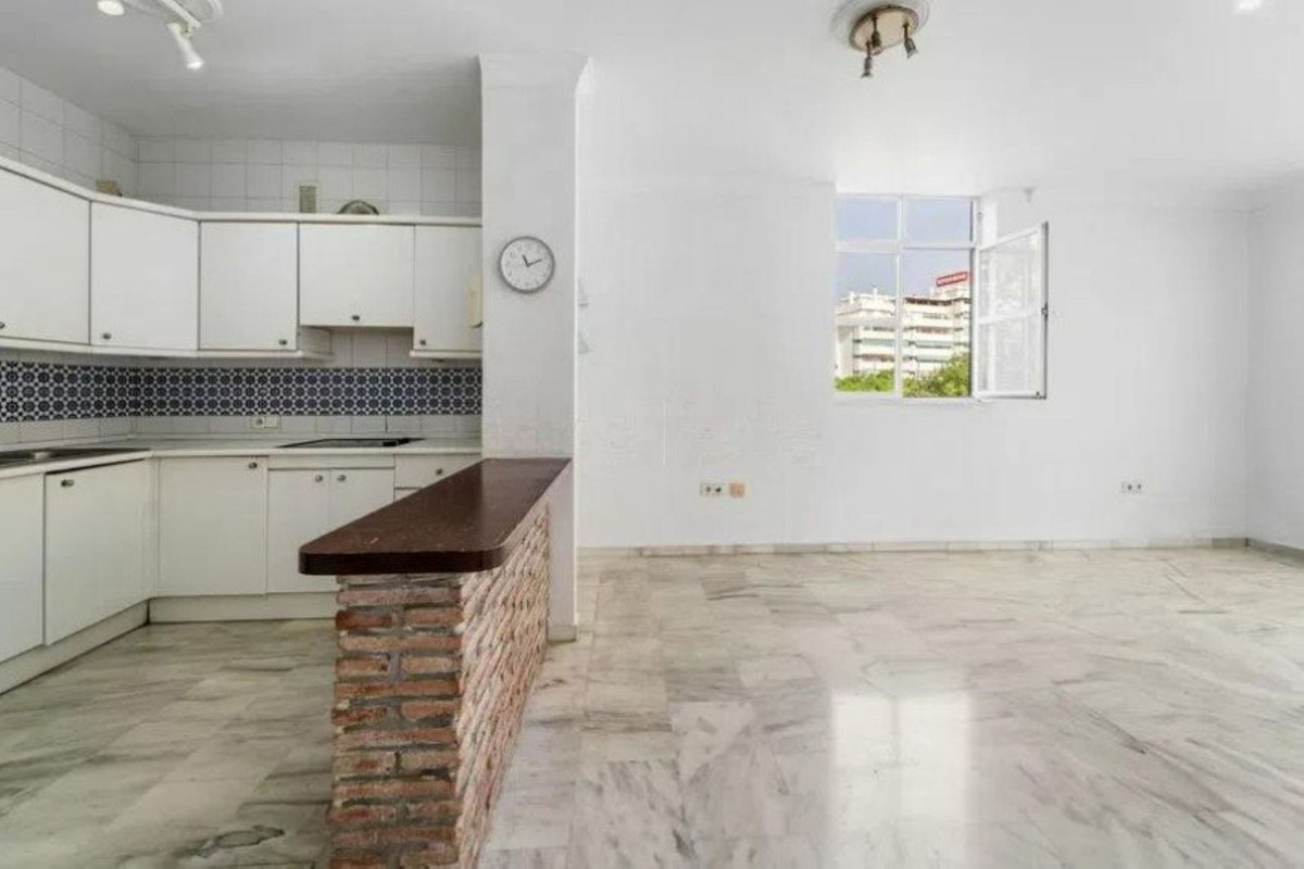 3 Bedroom Apartment in Fuengirola - Foto 6