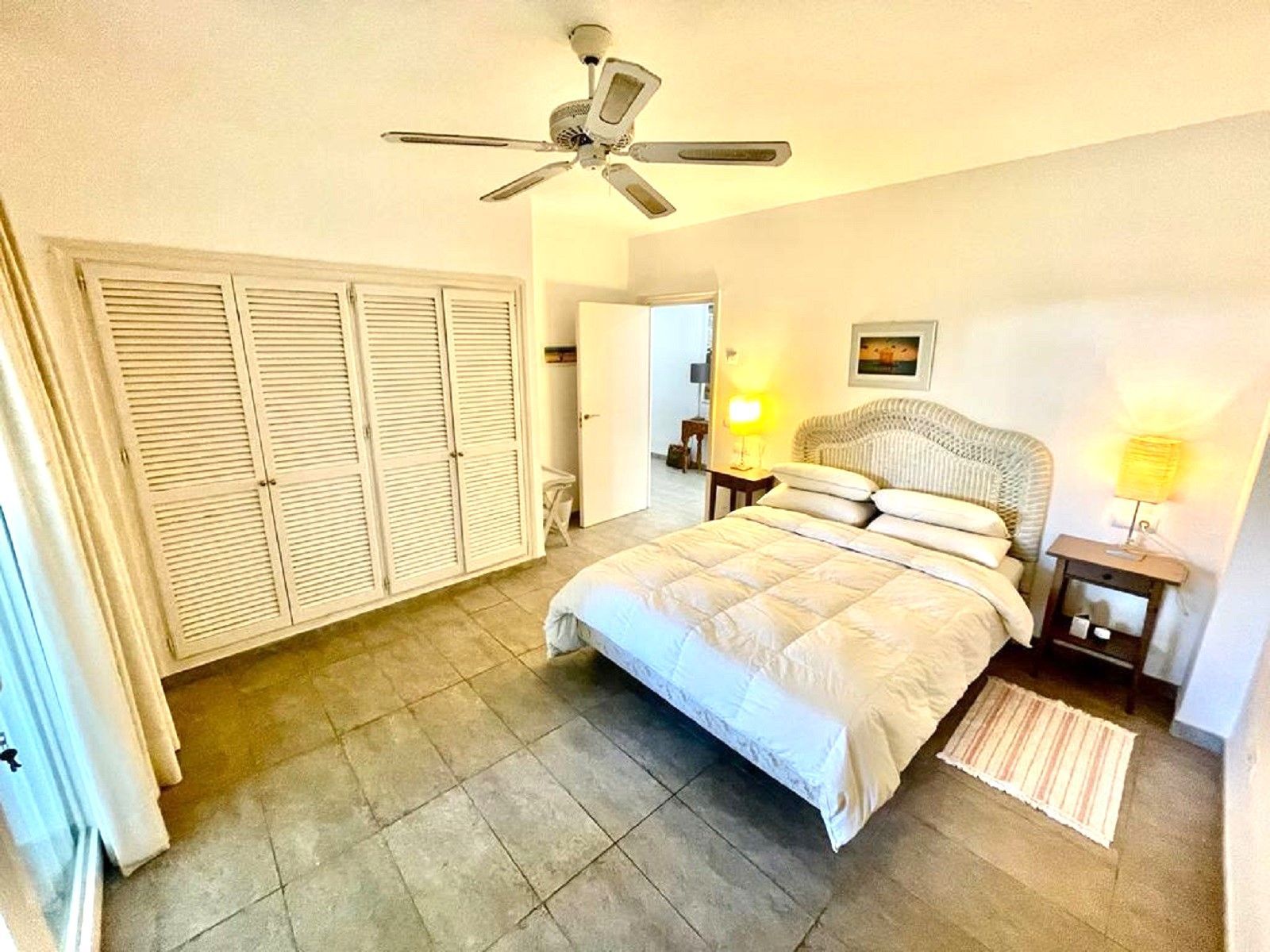 4 Bedroom Apartment in San Pedro de Alcántara - Photo 8