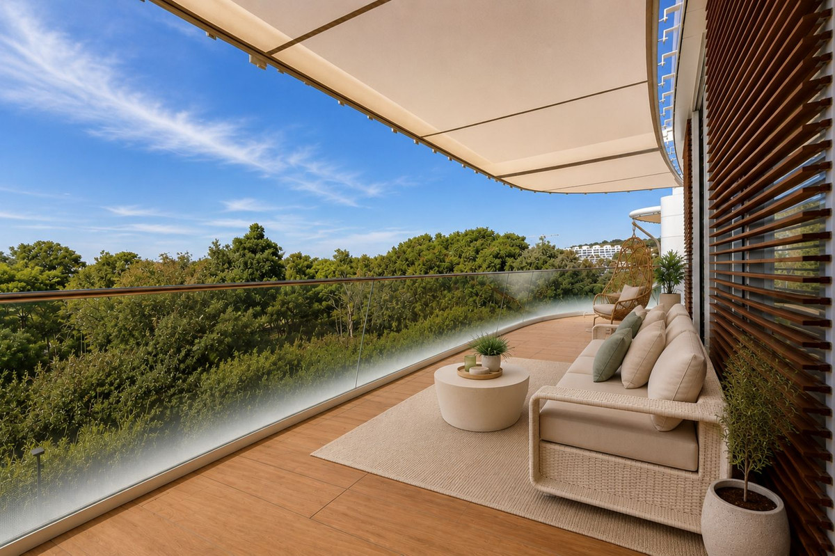 4 Bedroom Apartment in Estepona - Фото 19