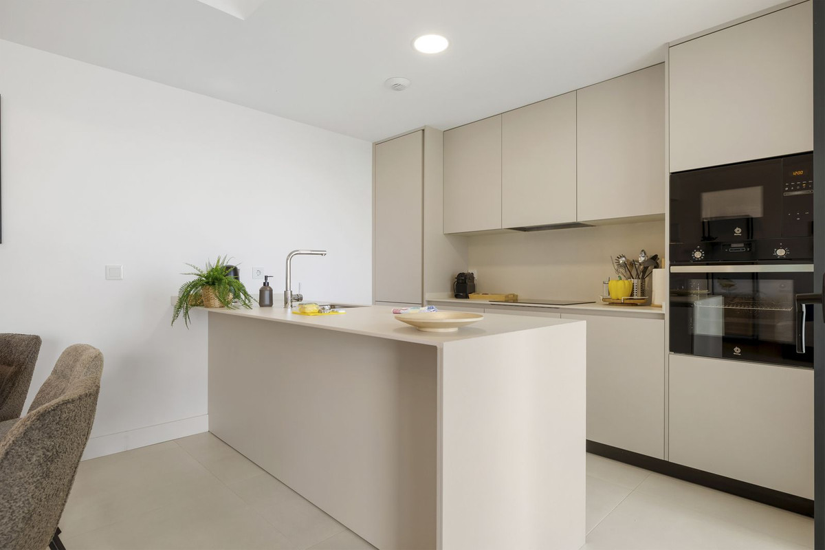 3 Bedroom Apartment in Fuengirola - Фото 9